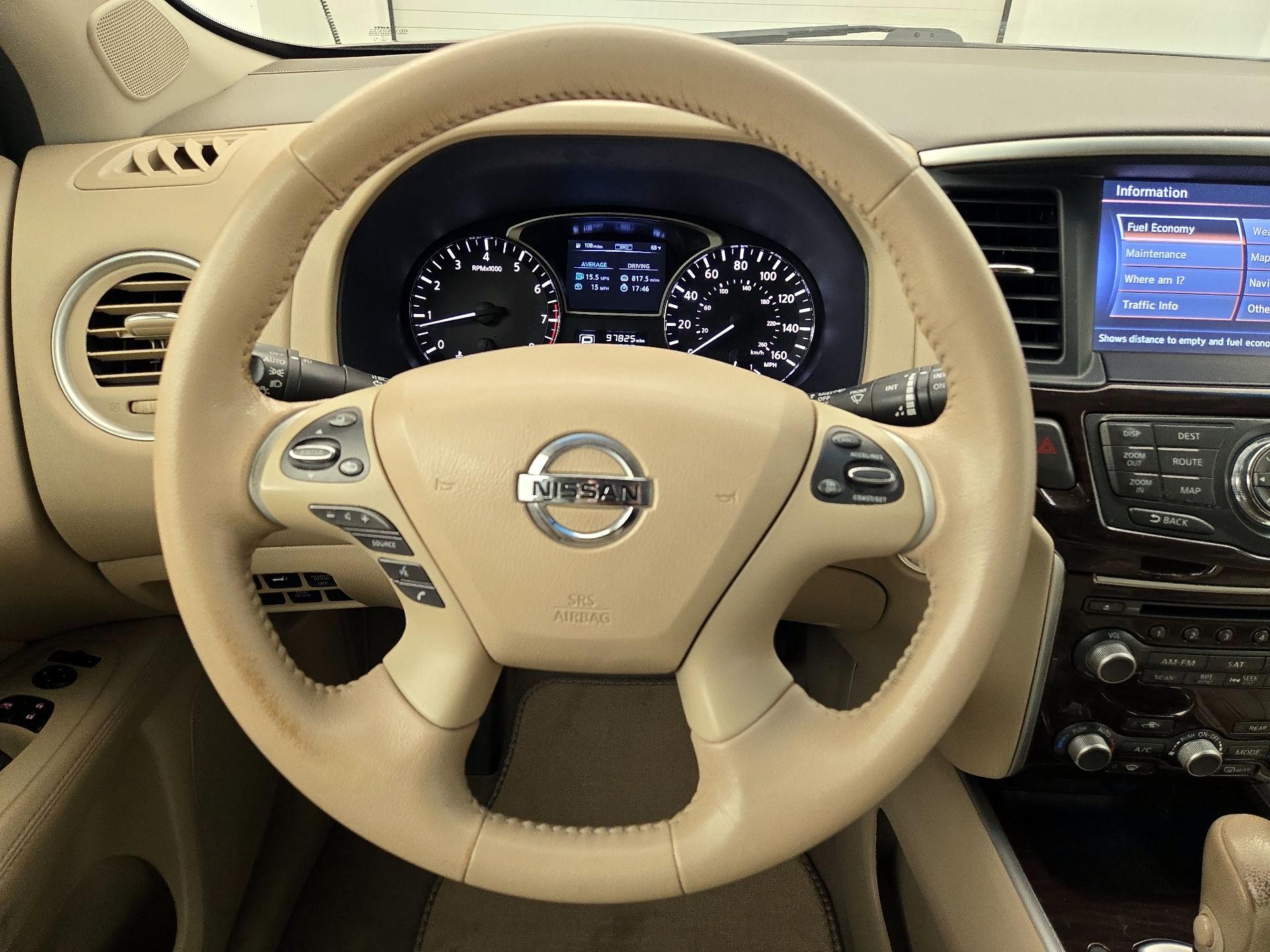 Thumbnail: 2014 Nissan Pathfinder - 10