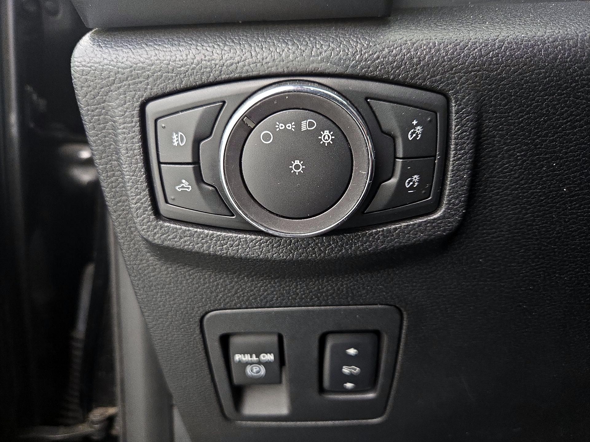 Thumbnail: 2018 Ford F-150 - 13