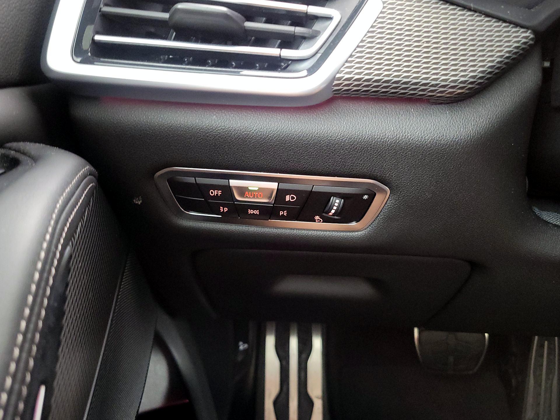 Thumbnail: 2022 BMW X5 - 13