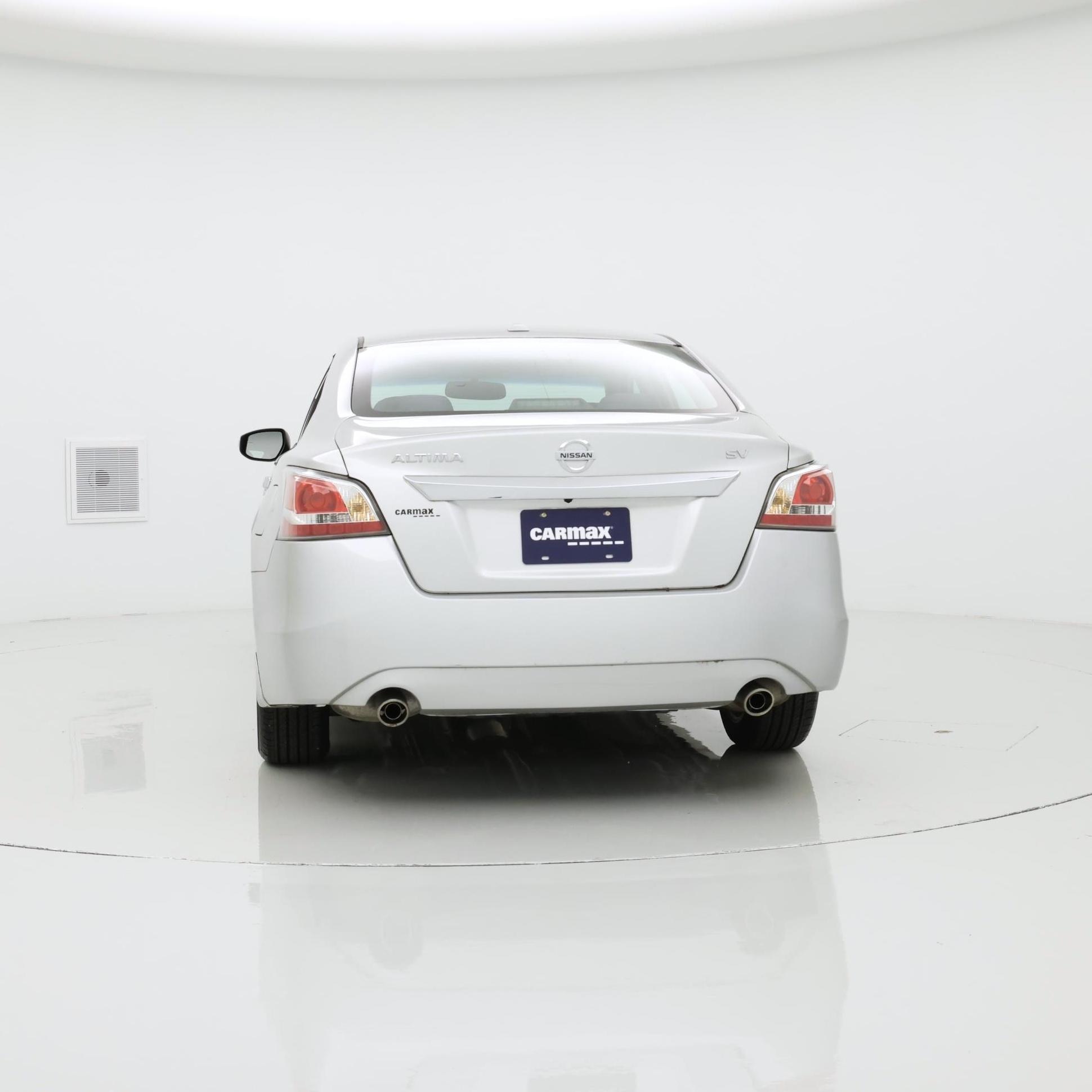 Thumbnail: 2015 Nissan Altima - 6
