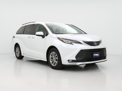 2022 Toyota Sienna Hybrid XLE