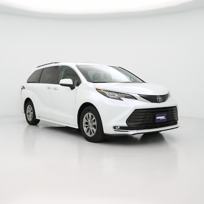 2022 Toyota Sienna Hybrid XLE