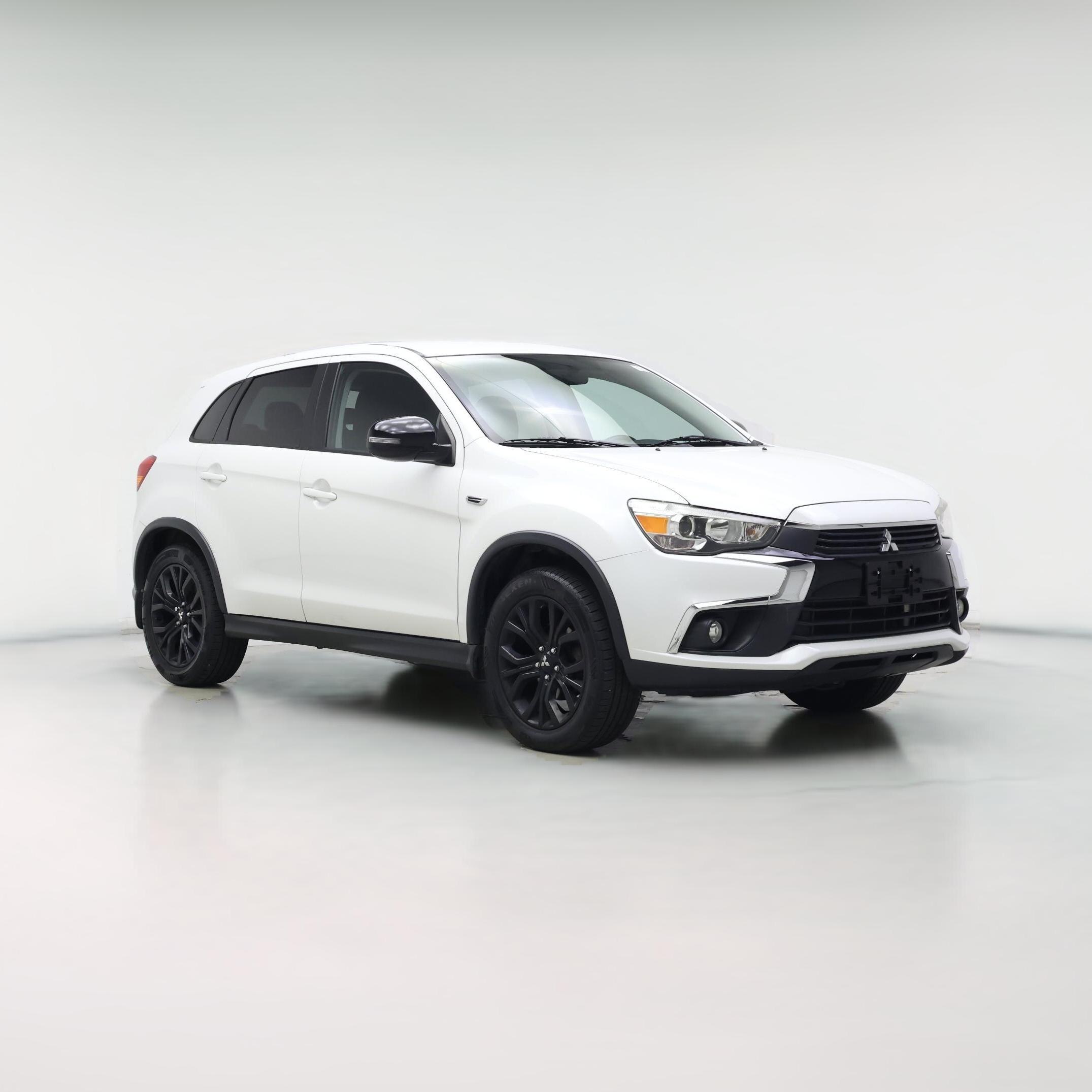 Thumbnail: 2017 Mitsubishi Outlander Sport - 1