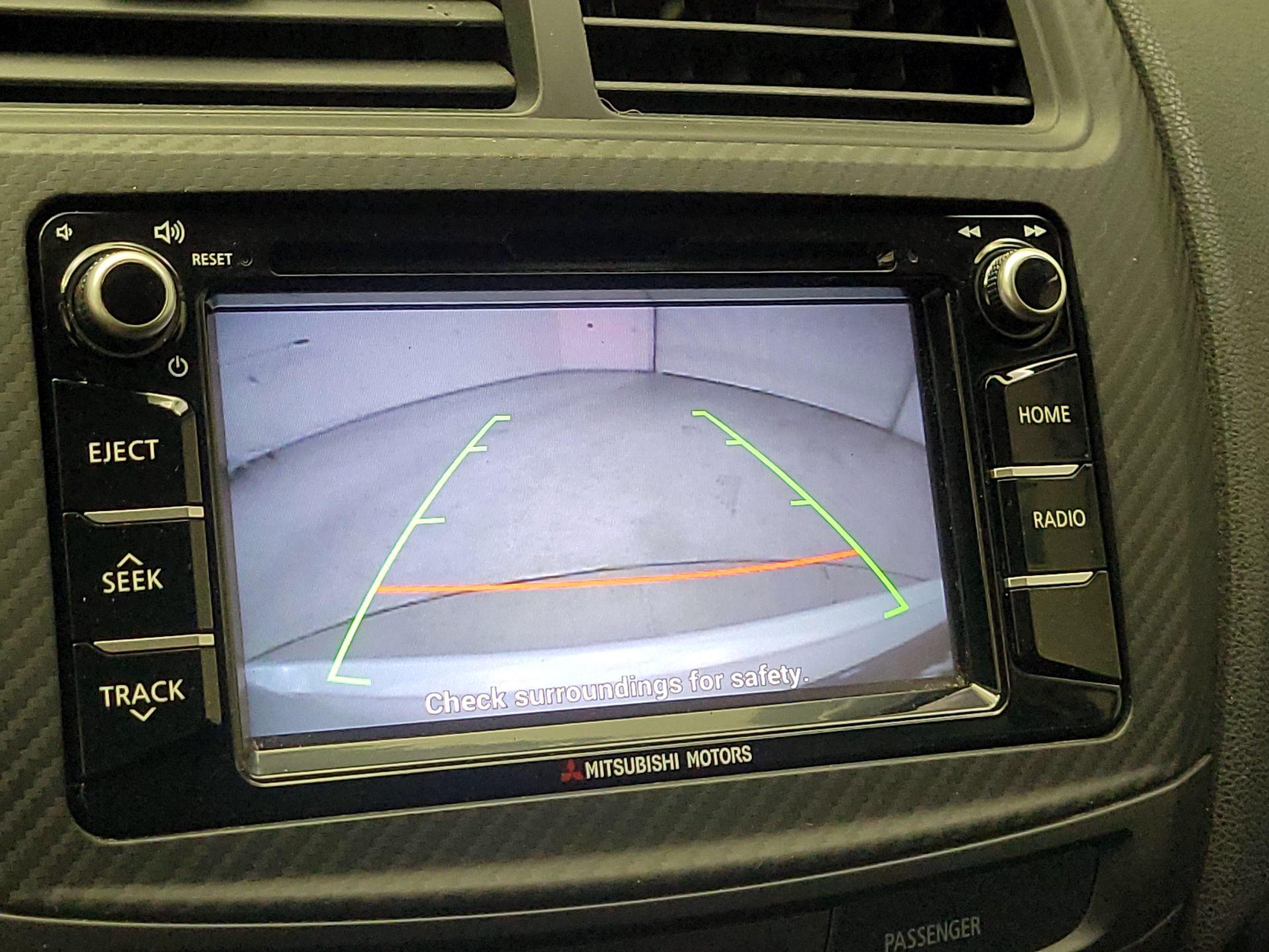 Thumbnail: 2017 Mitsubishi Outlander Sport - 15