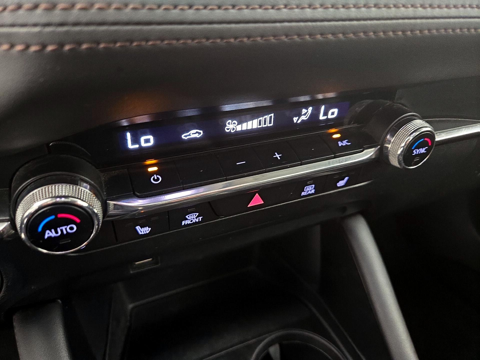 Thumbnail: 2021 Mazda Mazda3 - 17