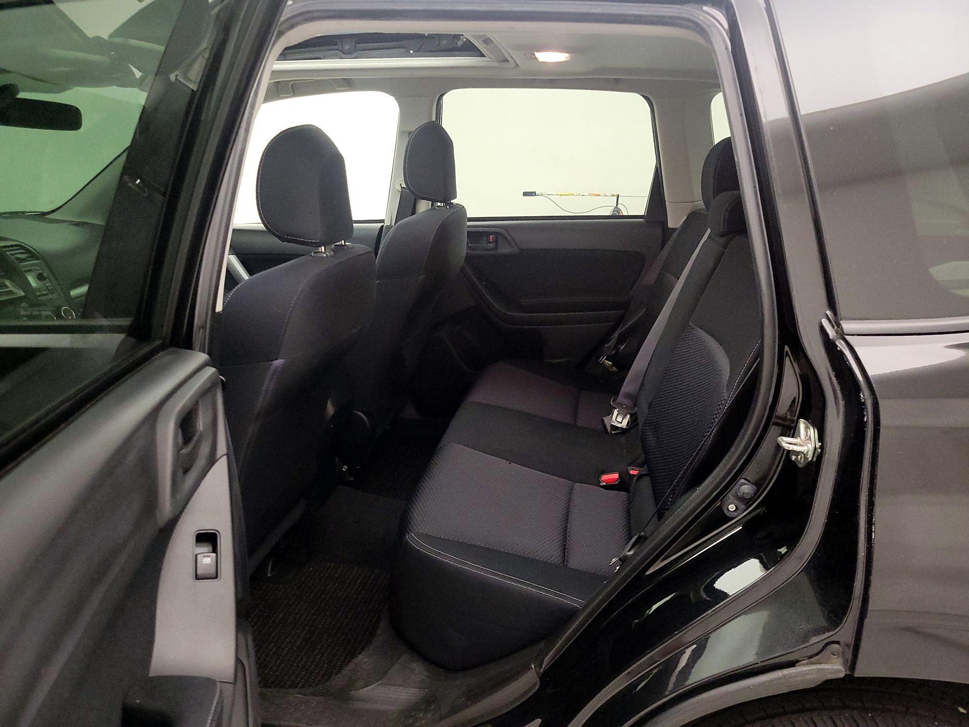 Thumbnail: 2015 Subaru Forester - 20