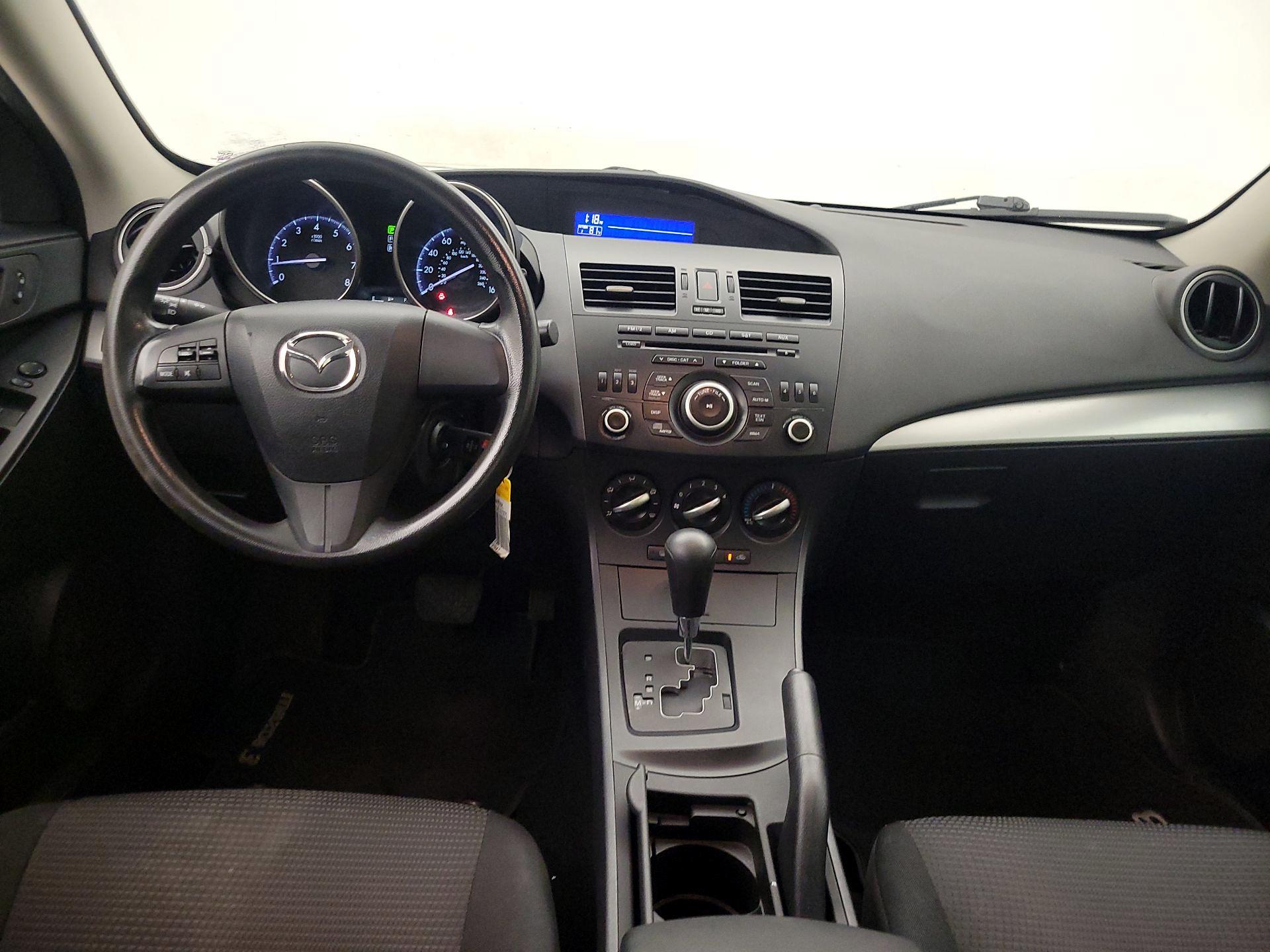 Thumbnail: 2013 Mazda Mazda3 - 9