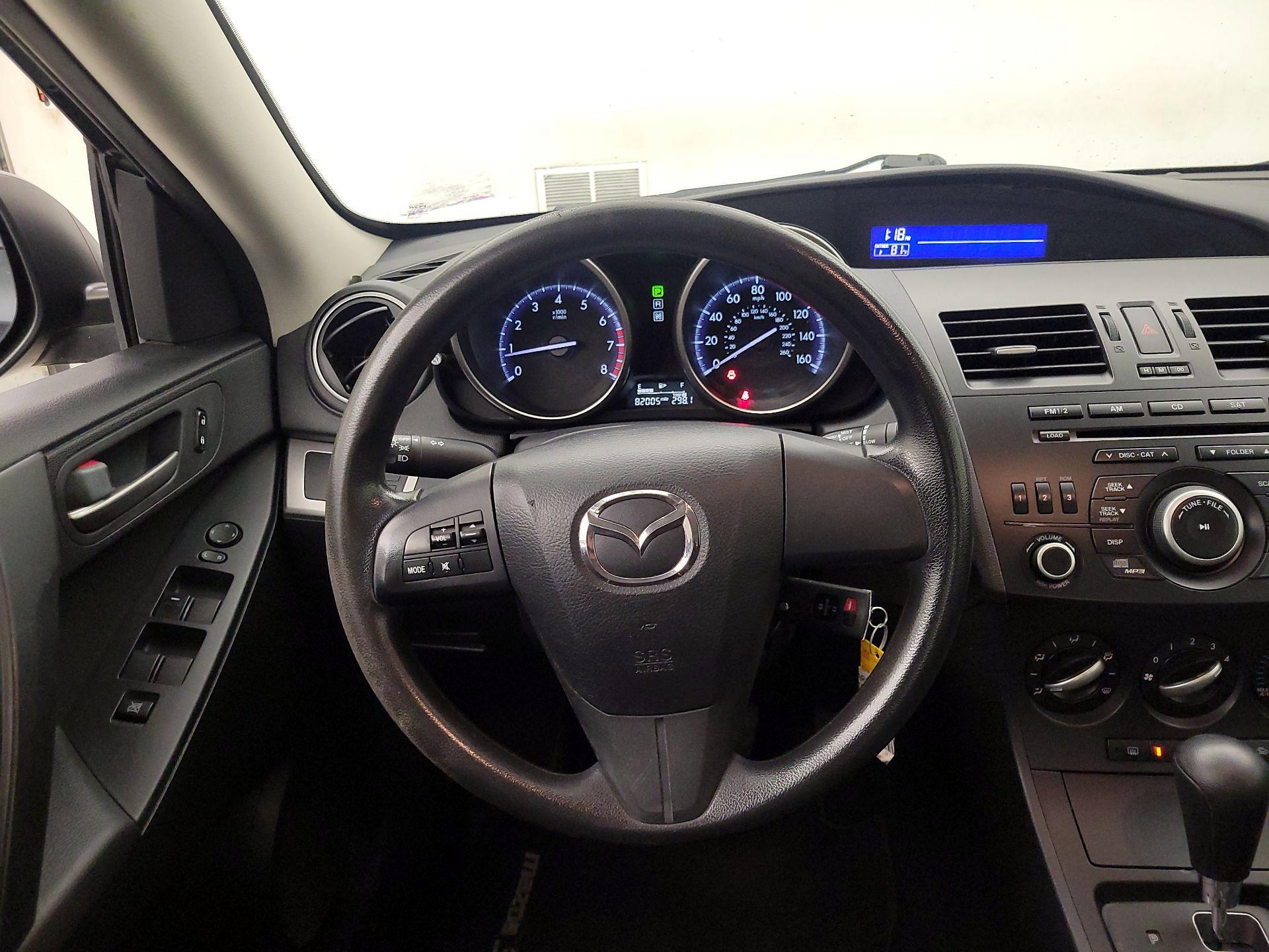 Thumbnail: 2013 Mazda Mazda3 - 10