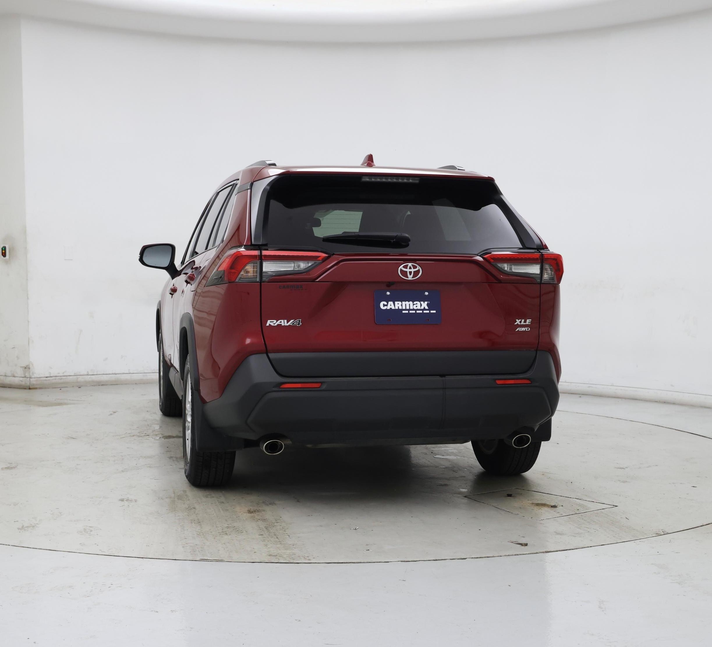 Thumbnail: 2021 Toyota RAV4 - 6