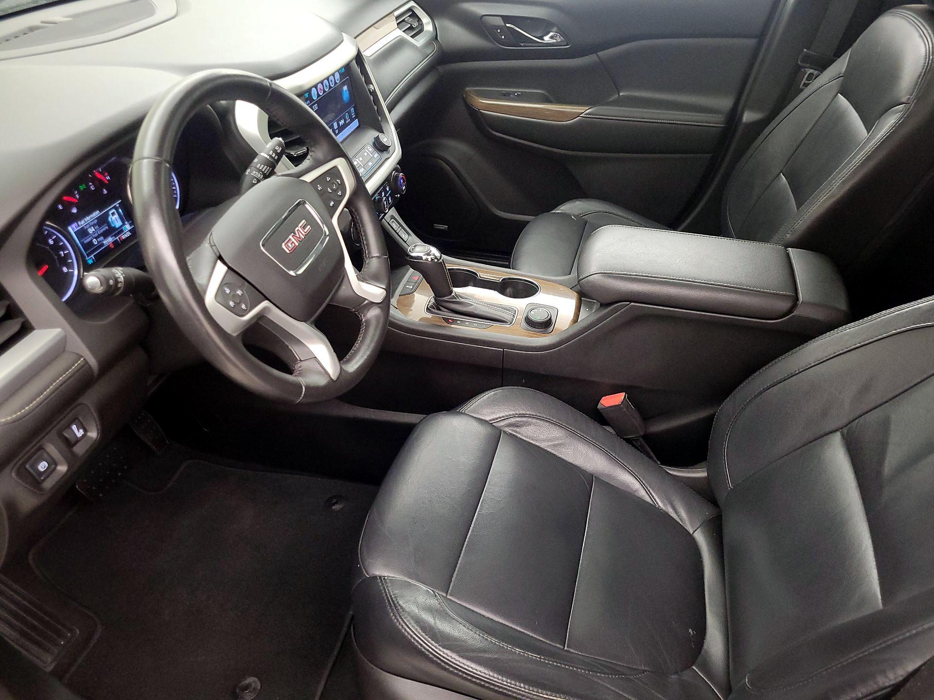 Thumbnail: 2017 GMC Acadia - 9