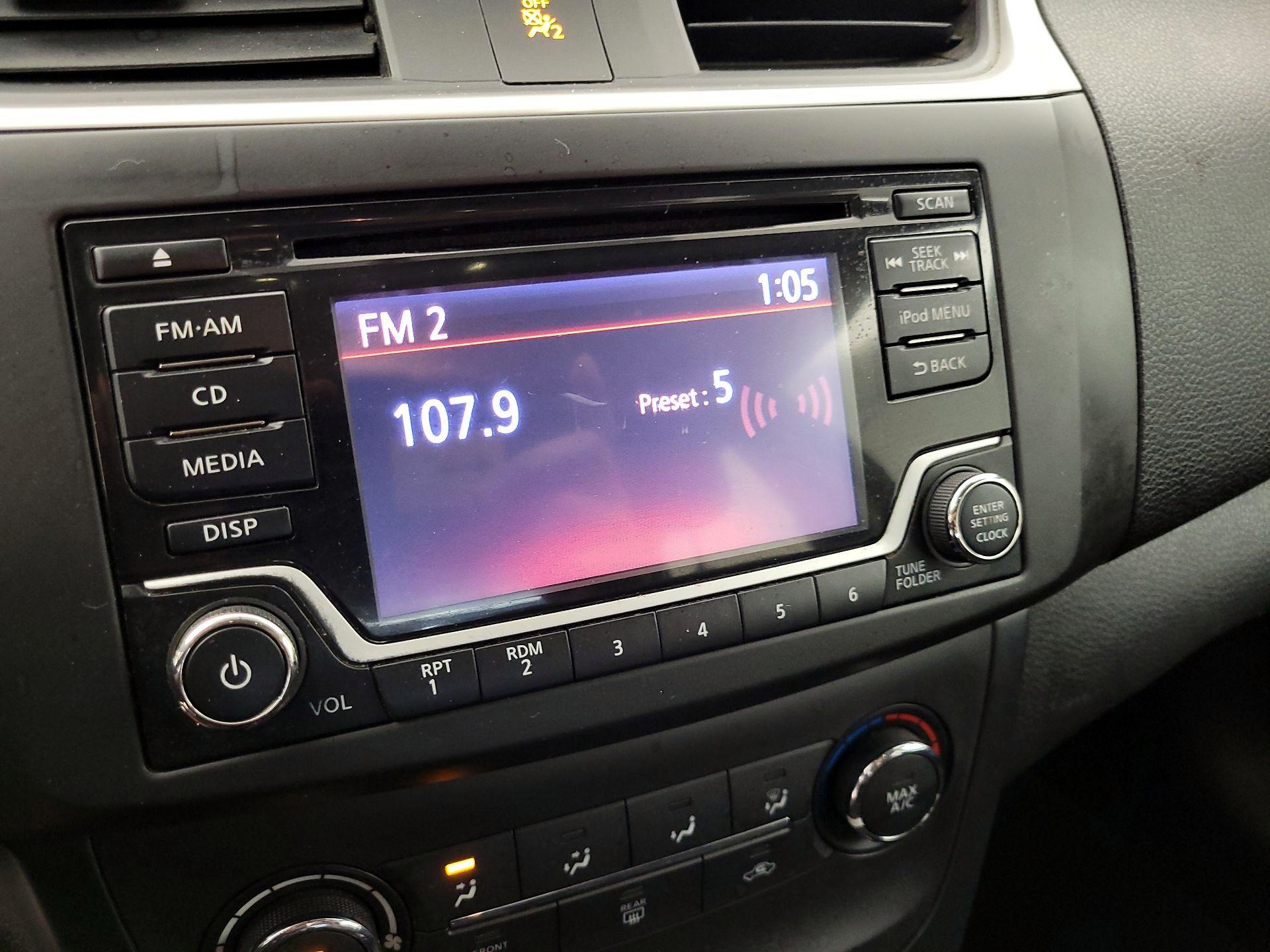 Thumbnail: 2018 Nissan Sentra - 15