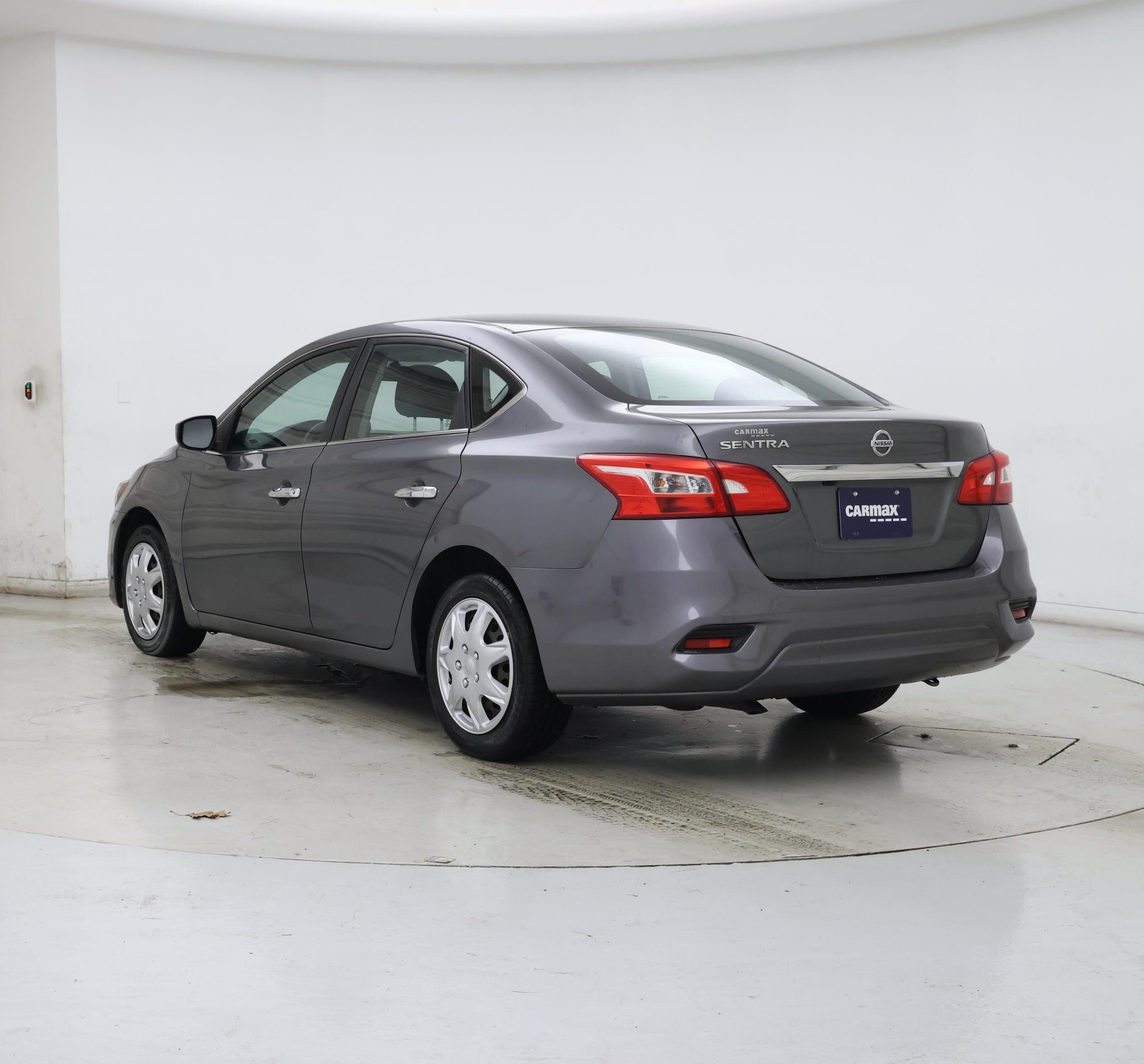 Thumbnail: 2018 Nissan Sentra - 2