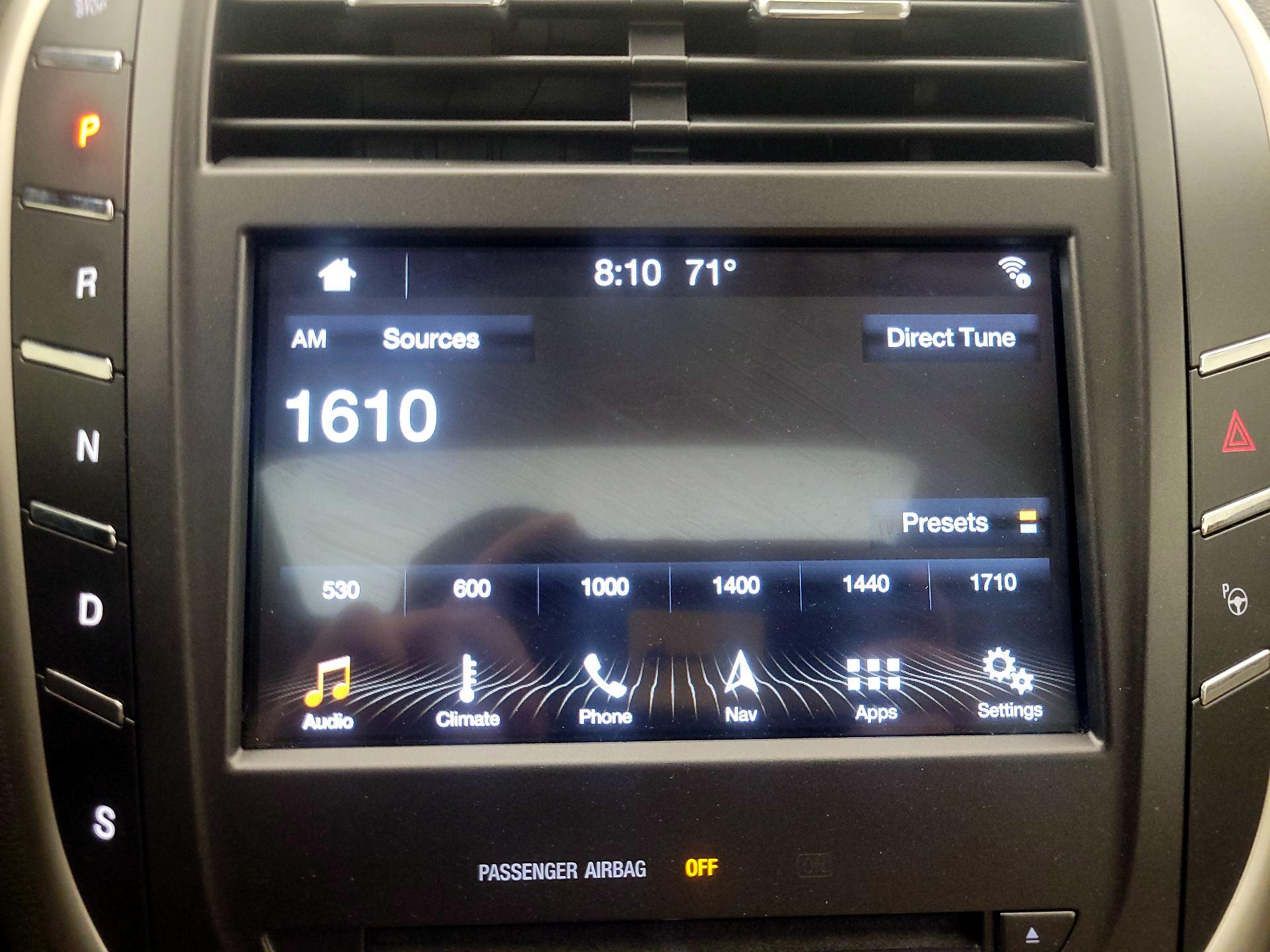 Thumbnail: 2016 Lincoln MKC - 16