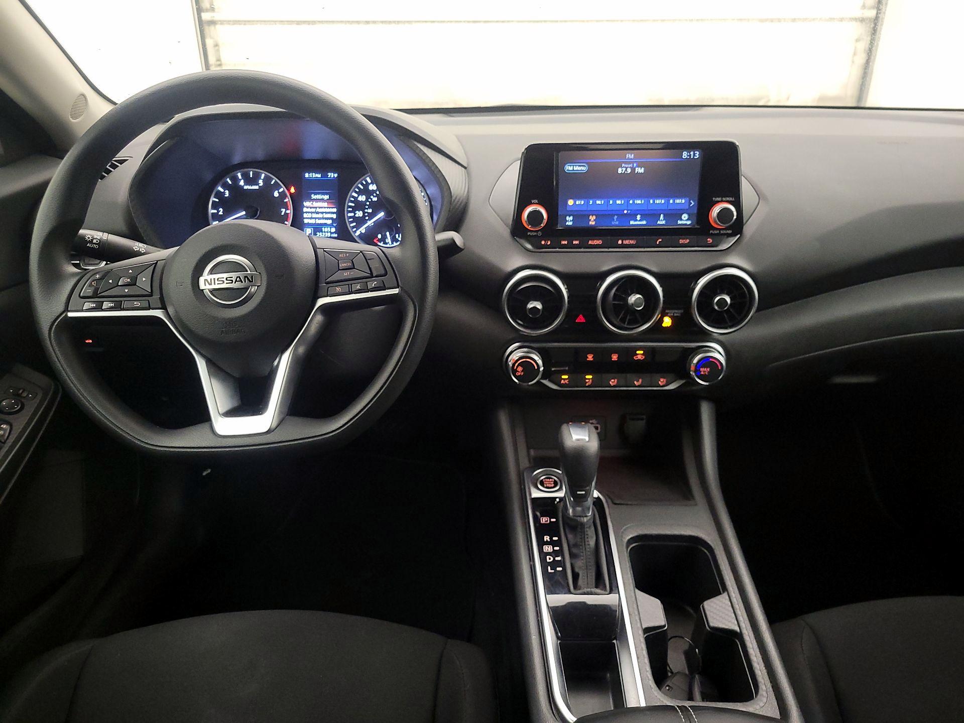 Thumbnail: 2020 Nissan Sentra - 9