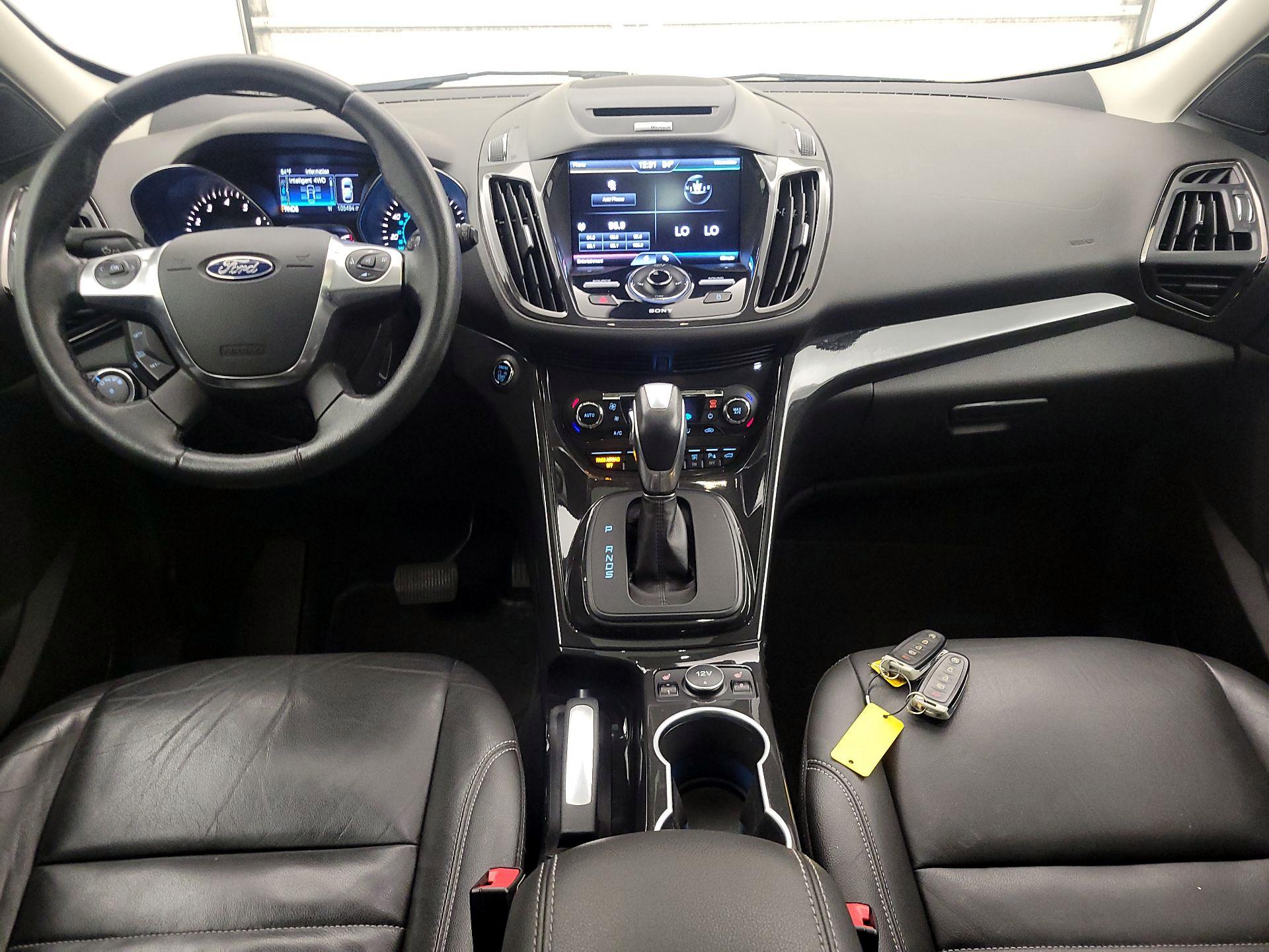 Thumbnail: 2015 Ford Escape - 9