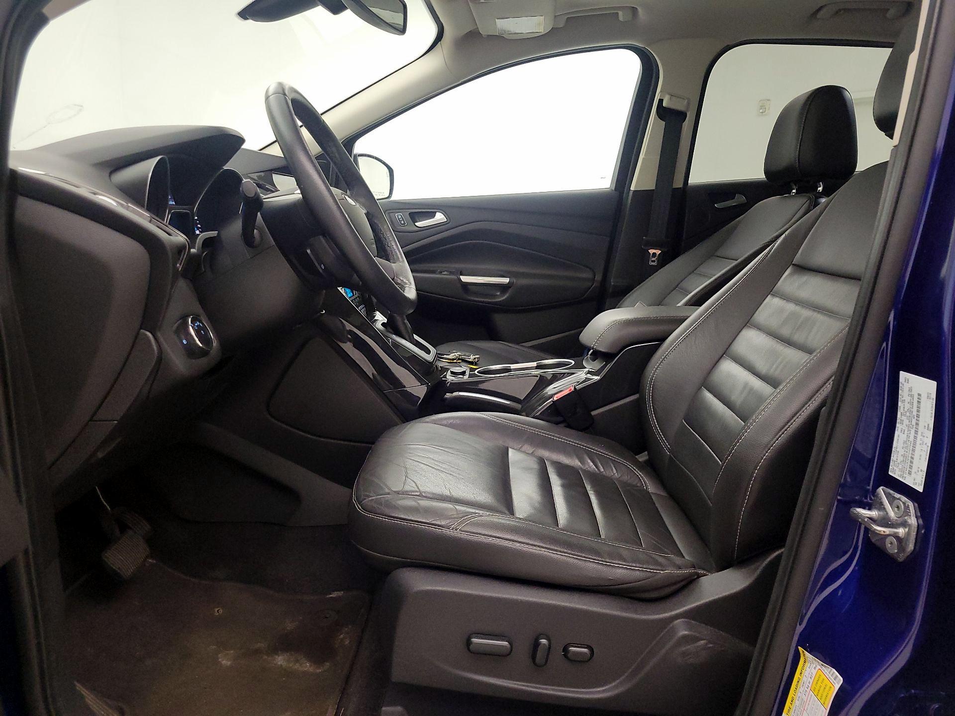Thumbnail: 2015 Ford Escape - 11