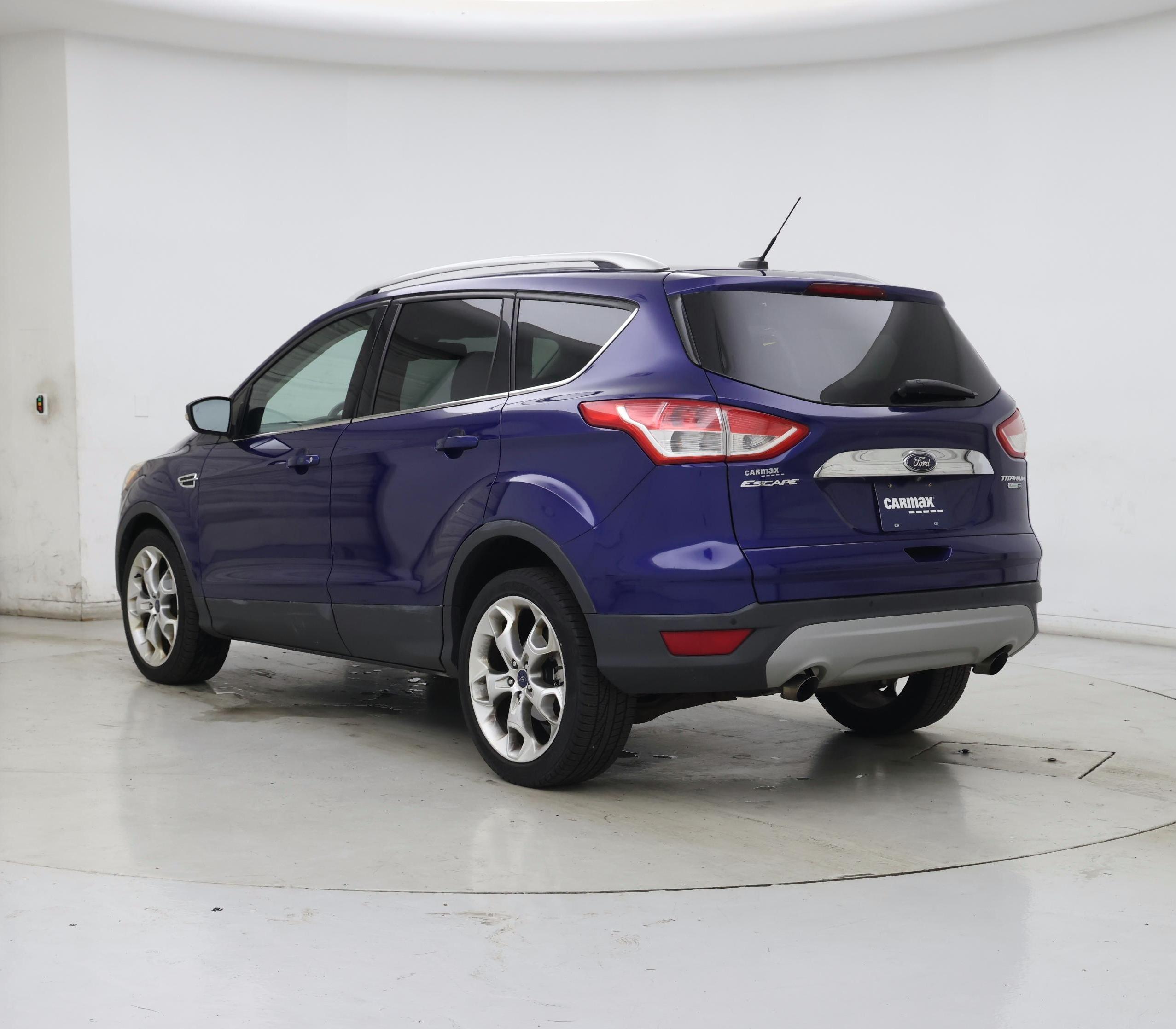 Thumbnail: 2015 Ford Escape - 2