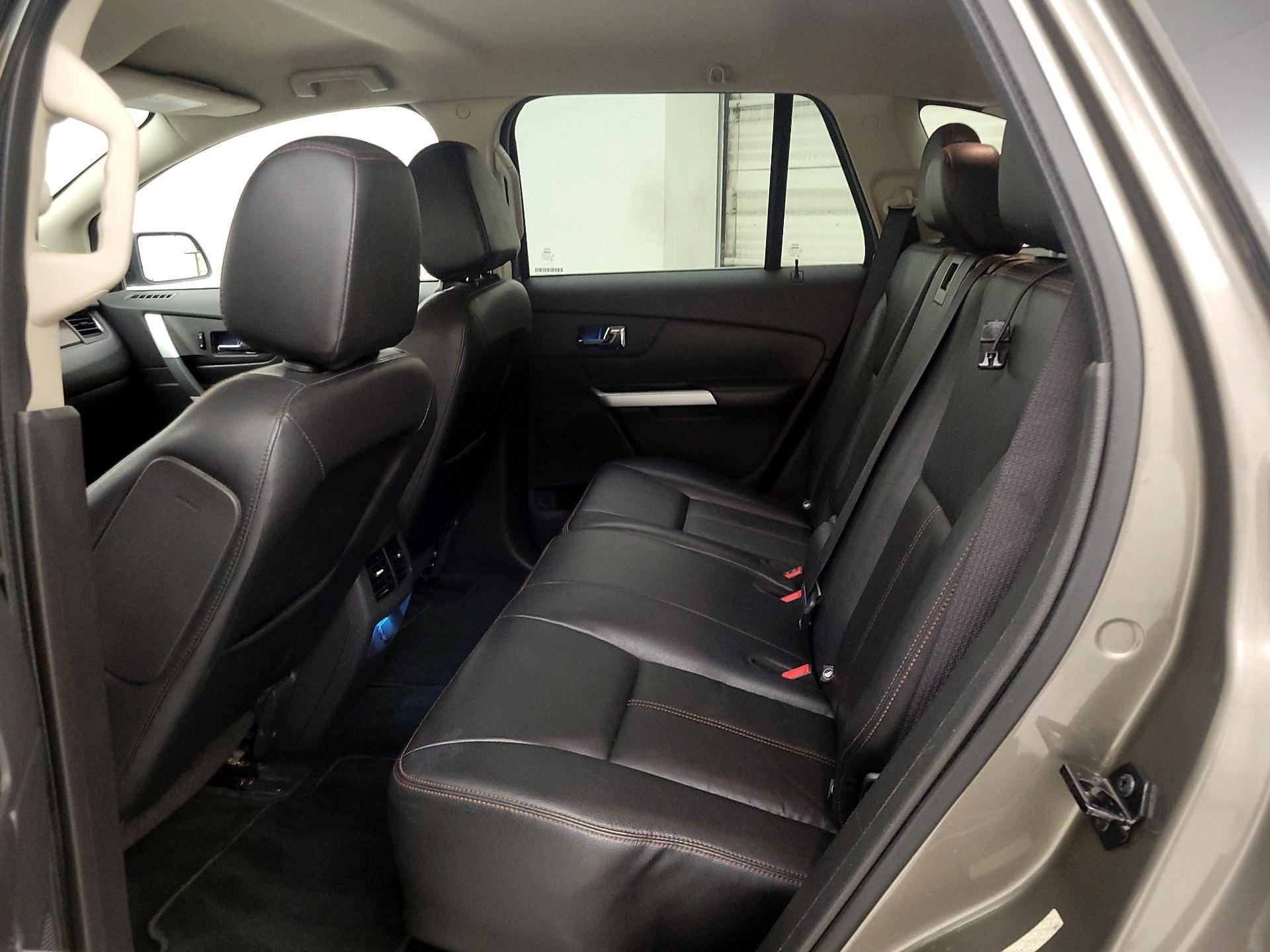 Thumbnail: 2013 Ford Edge - 19