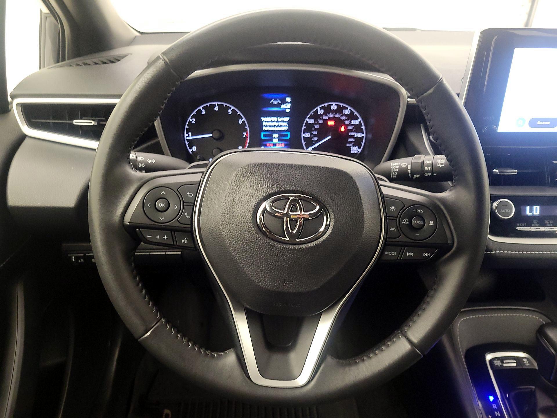 Thumbnail: 2023 Toyota Corolla - 10