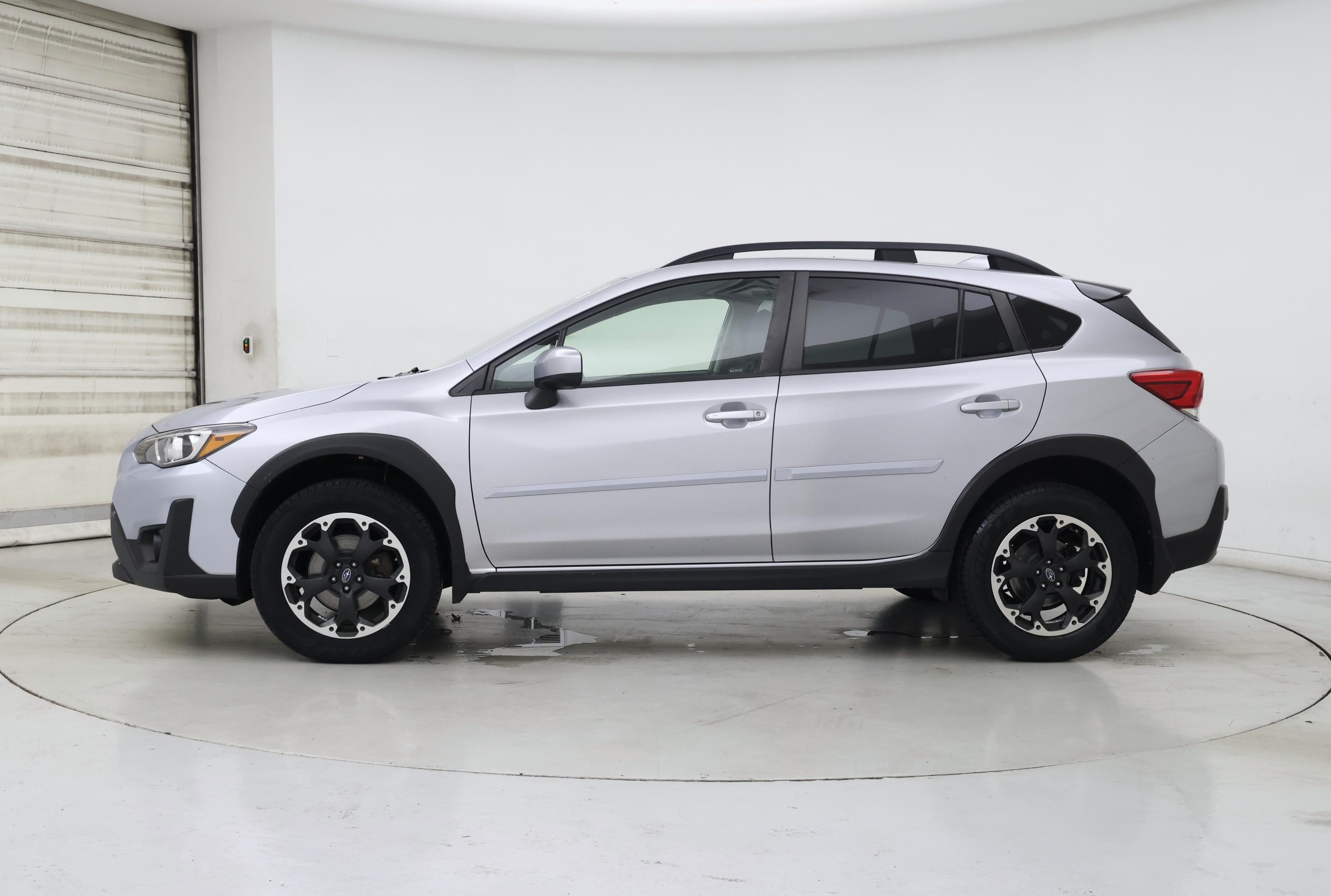 Thumbnail: 2021 Subaru Crosstrek - 3