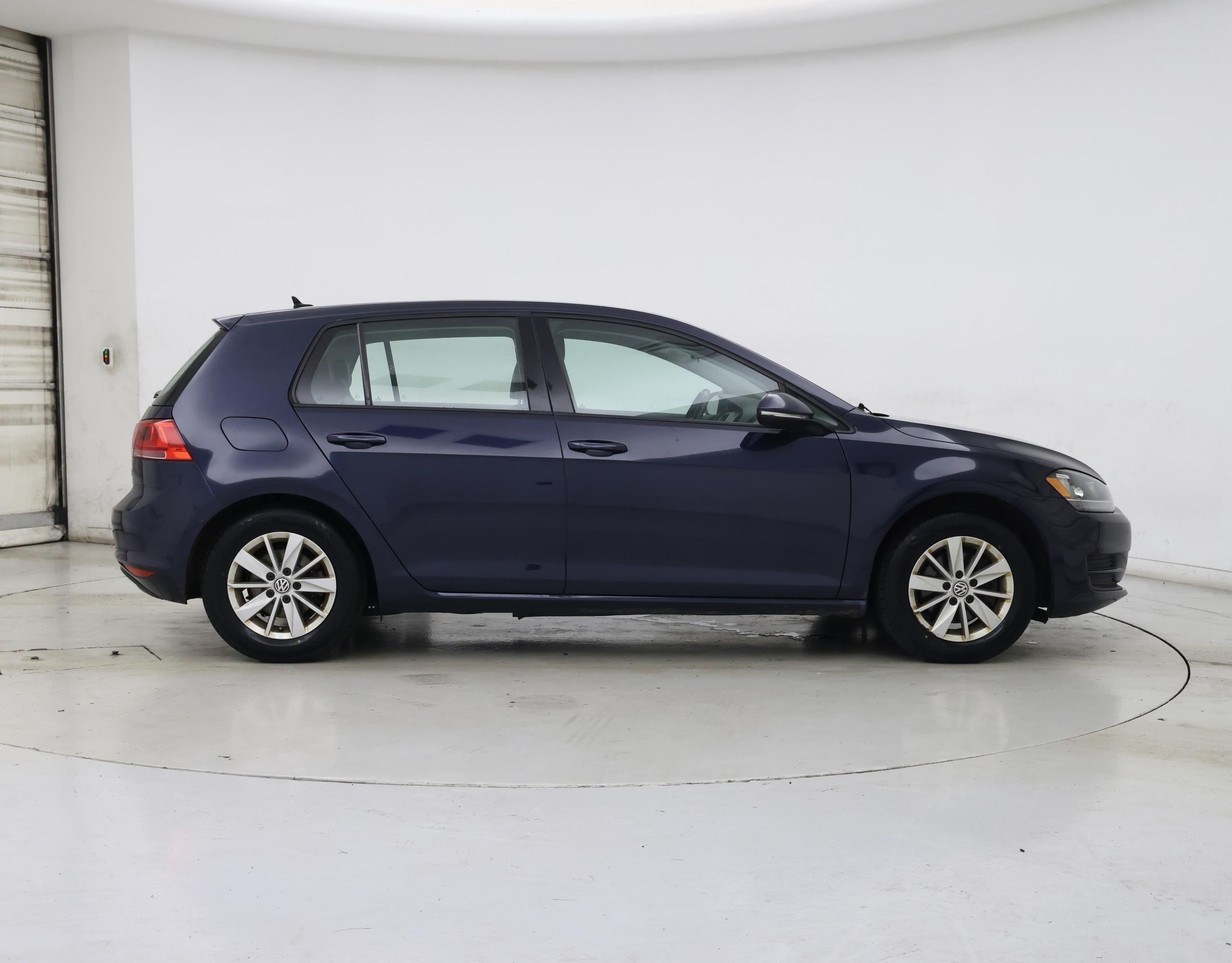 Thumbnail: 2015 Volkswagen Golf - 7