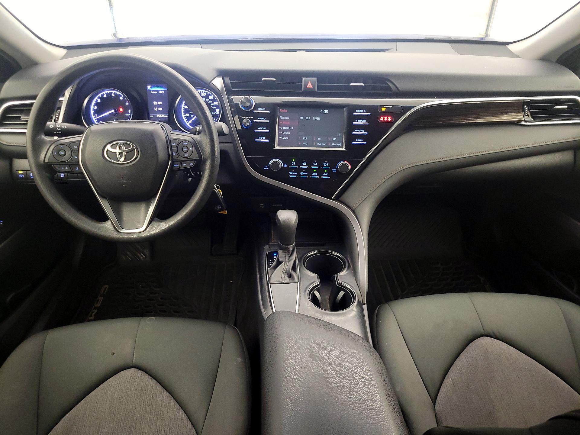 Thumbnail: 2018 Toyota Camry - 9