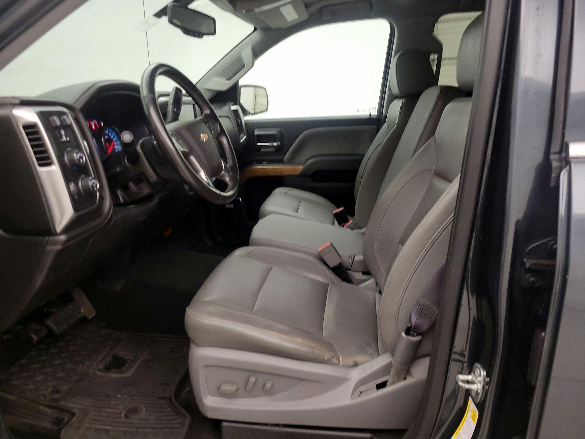 Thumbnail: 2017 Chevrolet Silverado 1500 - 11