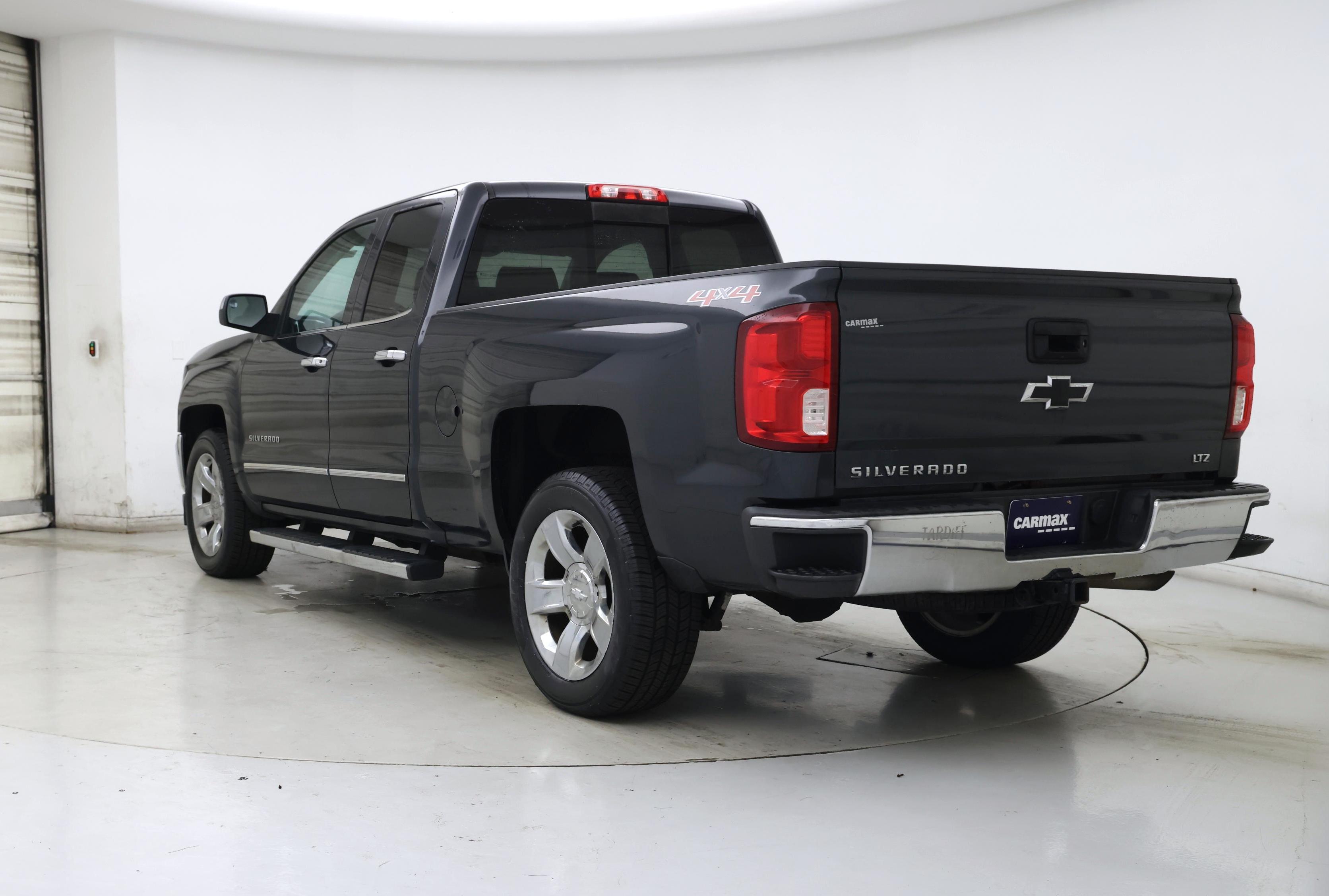 Thumbnail: 2017 Chevrolet Silverado 1500 - 2
