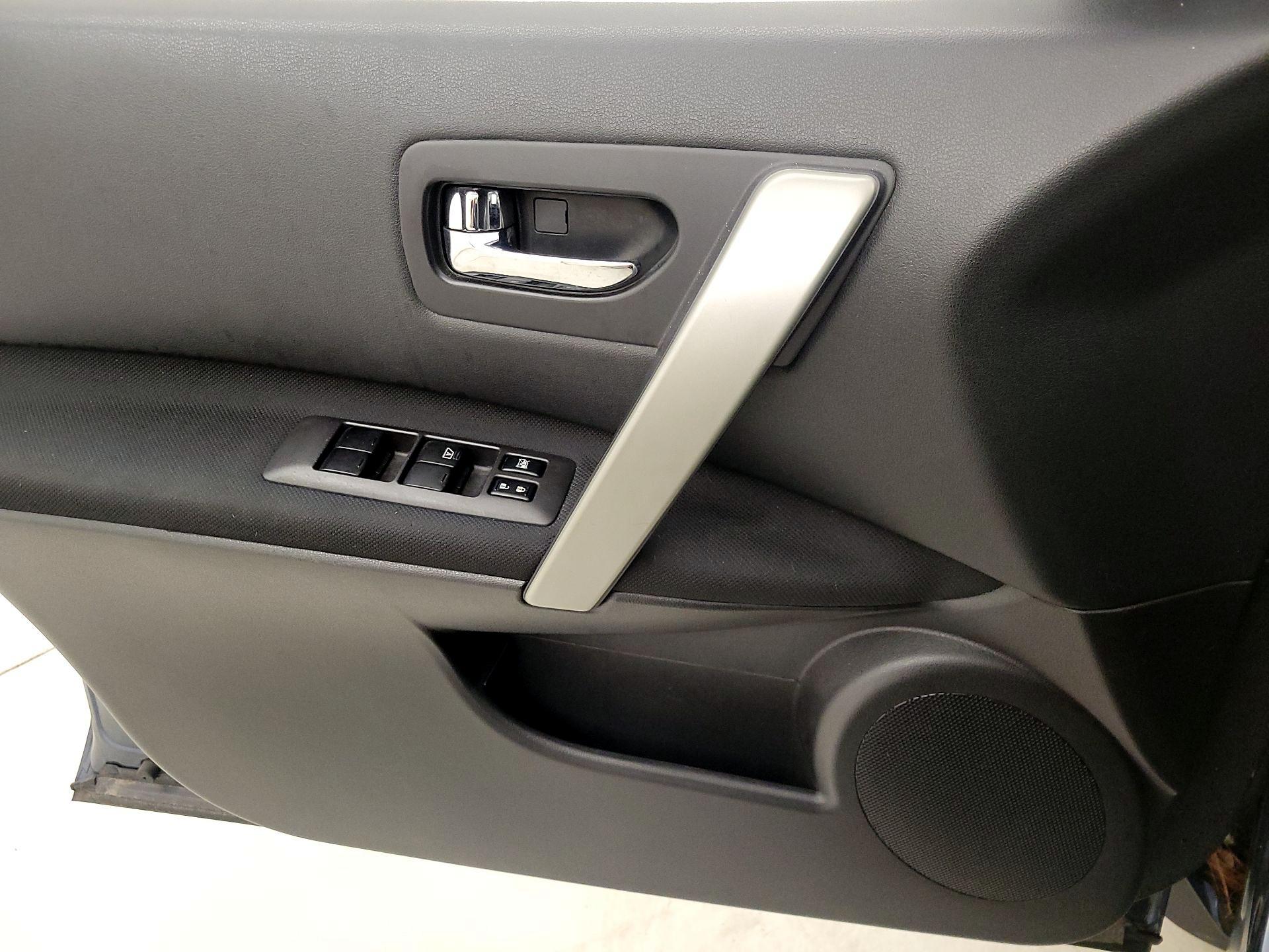 Thumbnail: 2014 Nissan Rogue - 12