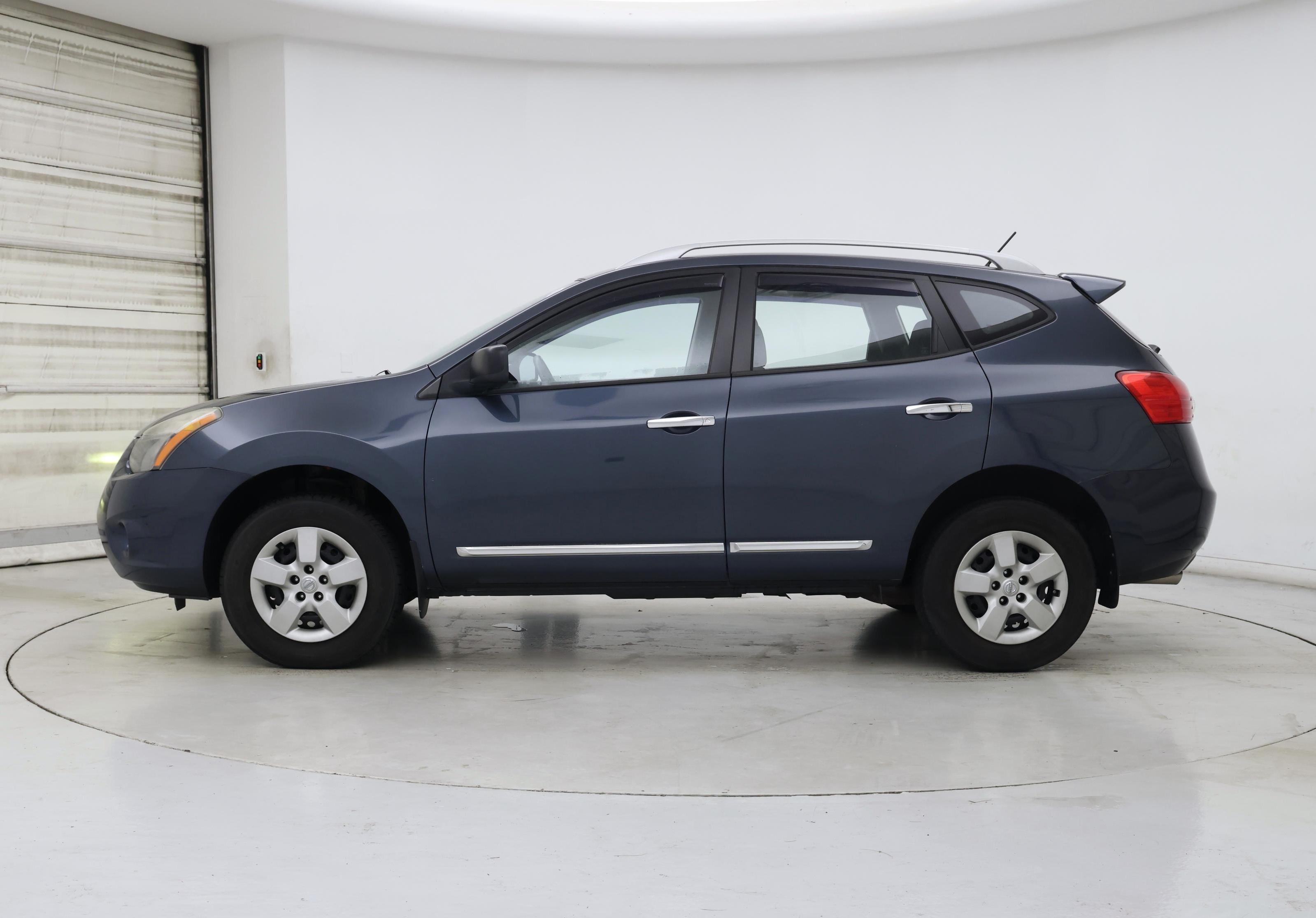 Thumbnail: 2014 Nissan Rogue - 3