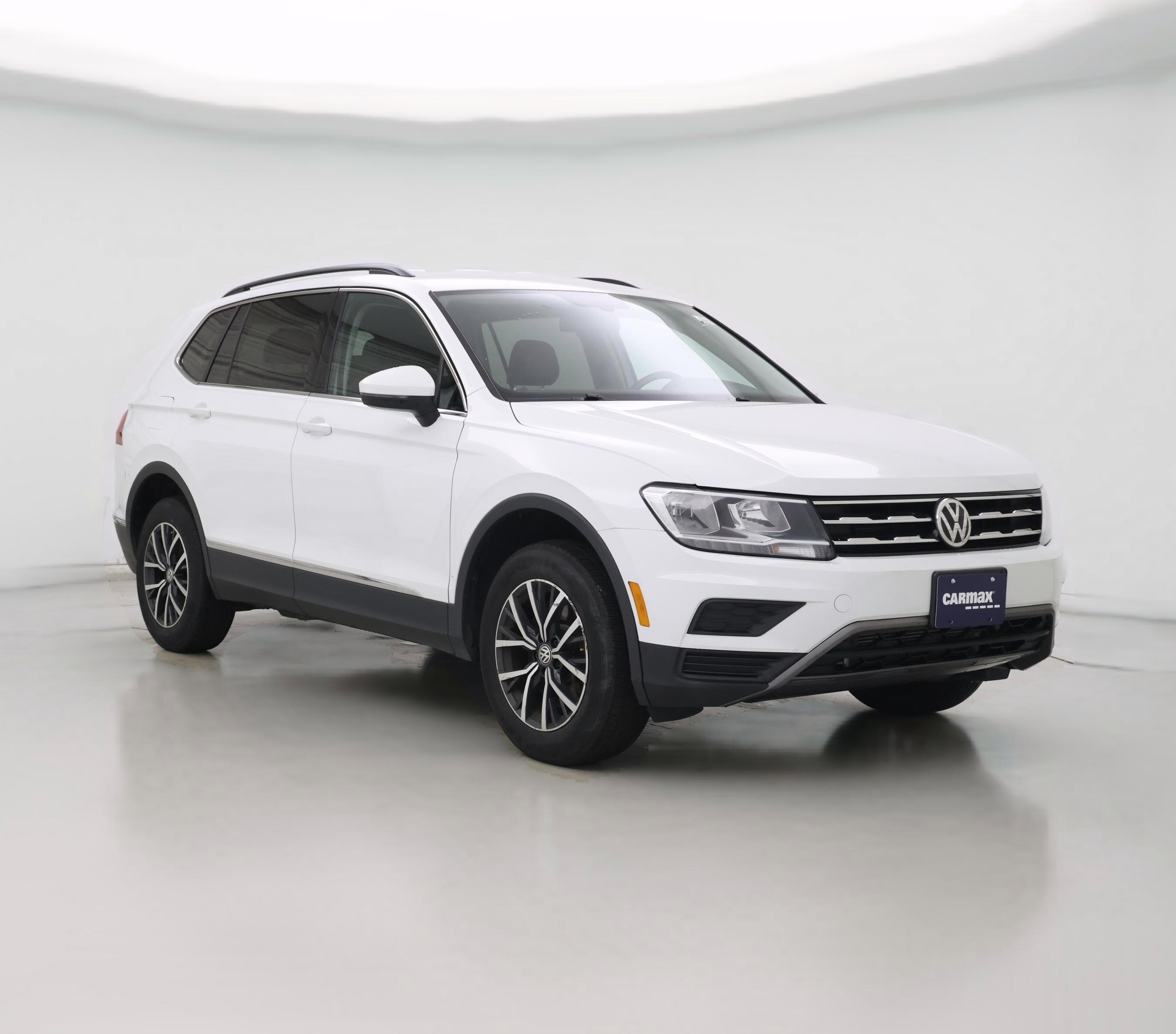 Thumbnail: 2020 Volkswagen Tiguan - 1