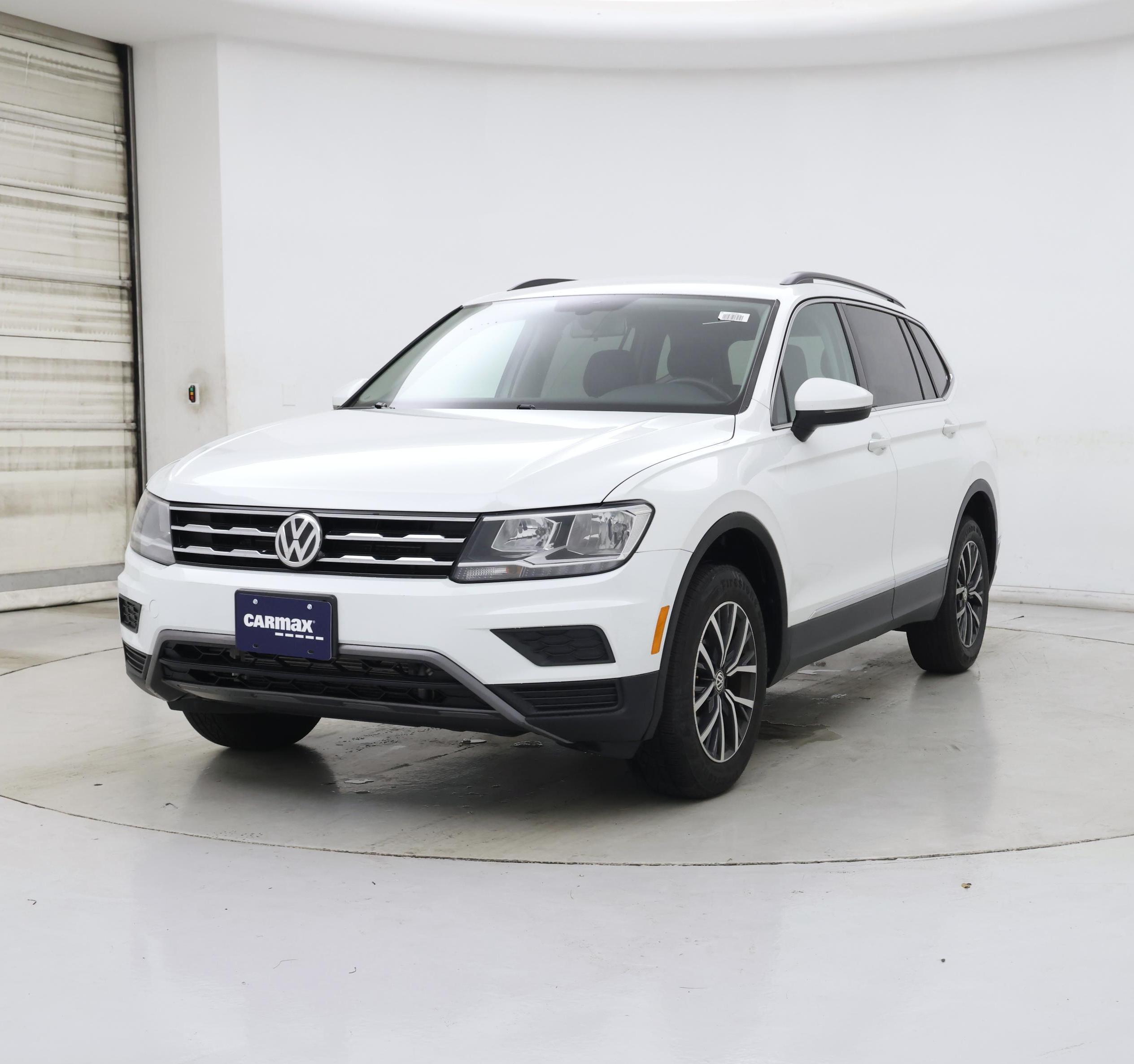 Thumbnail: 2020 Volkswagen Tiguan - 4