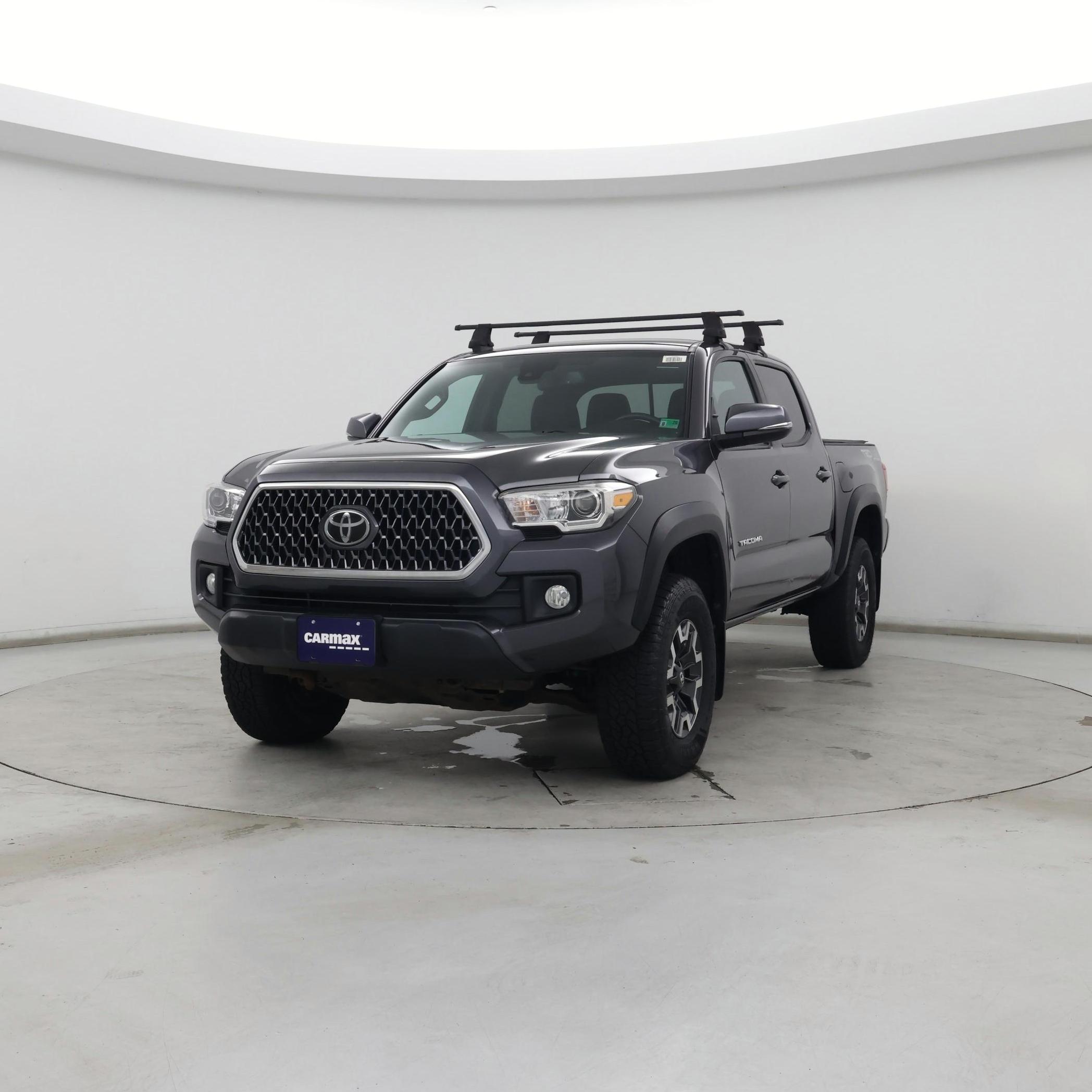Thumbnail: 2019 Toyota Tacoma - 4