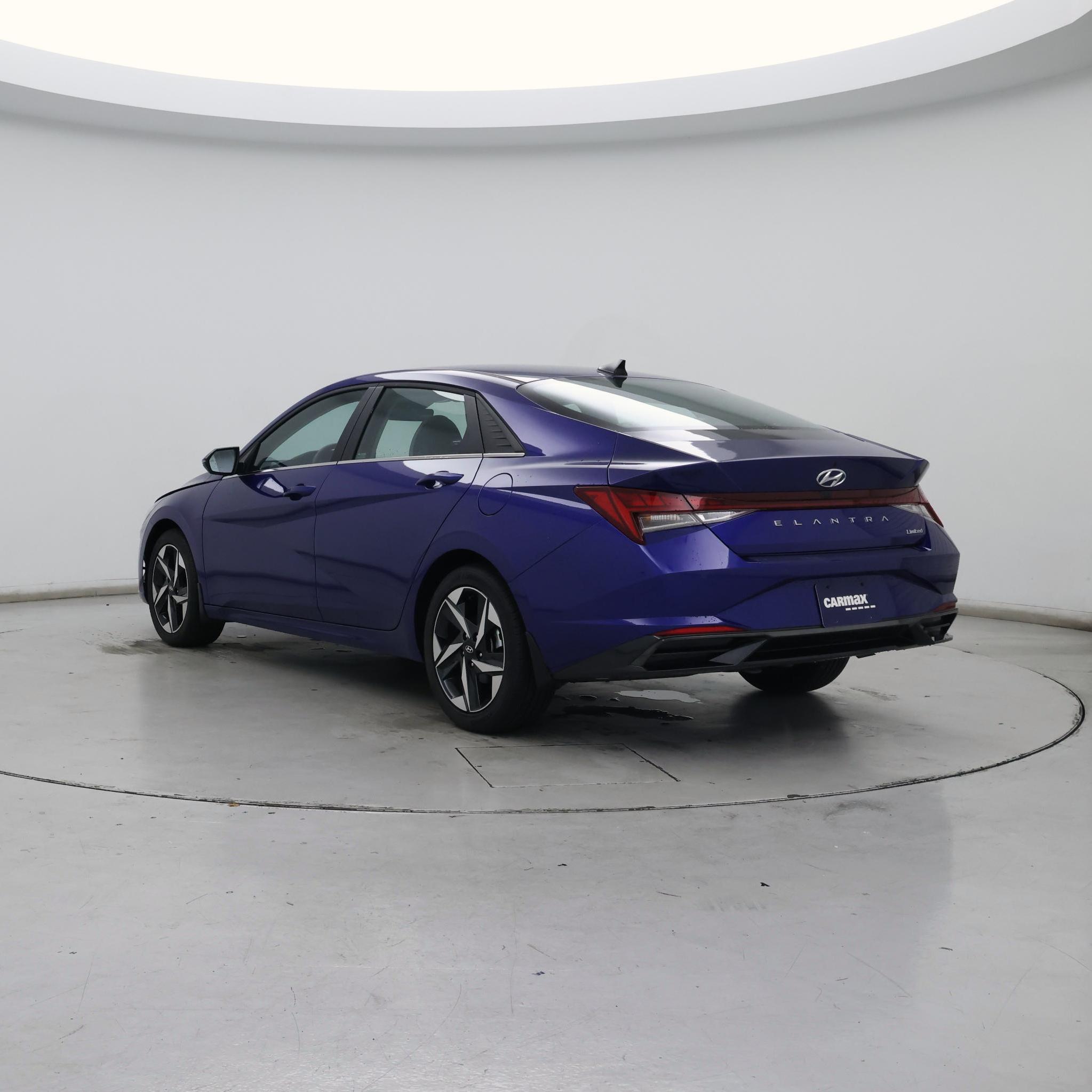 Thumbnail: 2023 Hyundai Elantra - 2