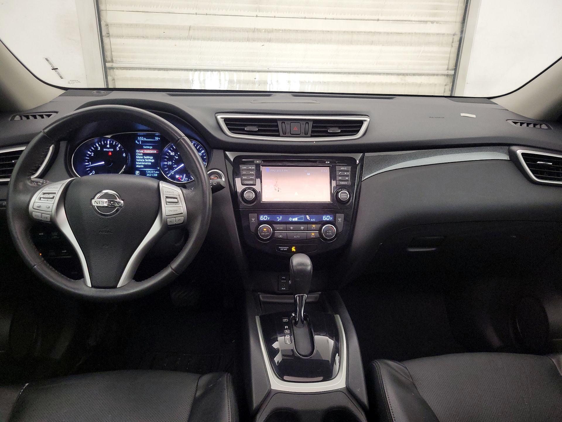 Thumbnail: 2016 Nissan Rogue - 9