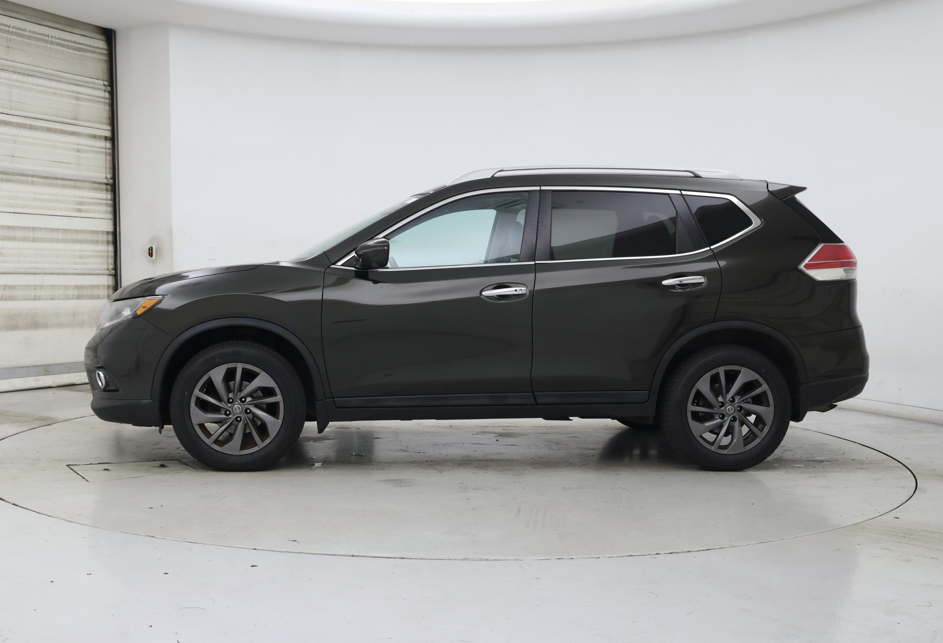 Thumbnail: 2016 Nissan Rogue - 3