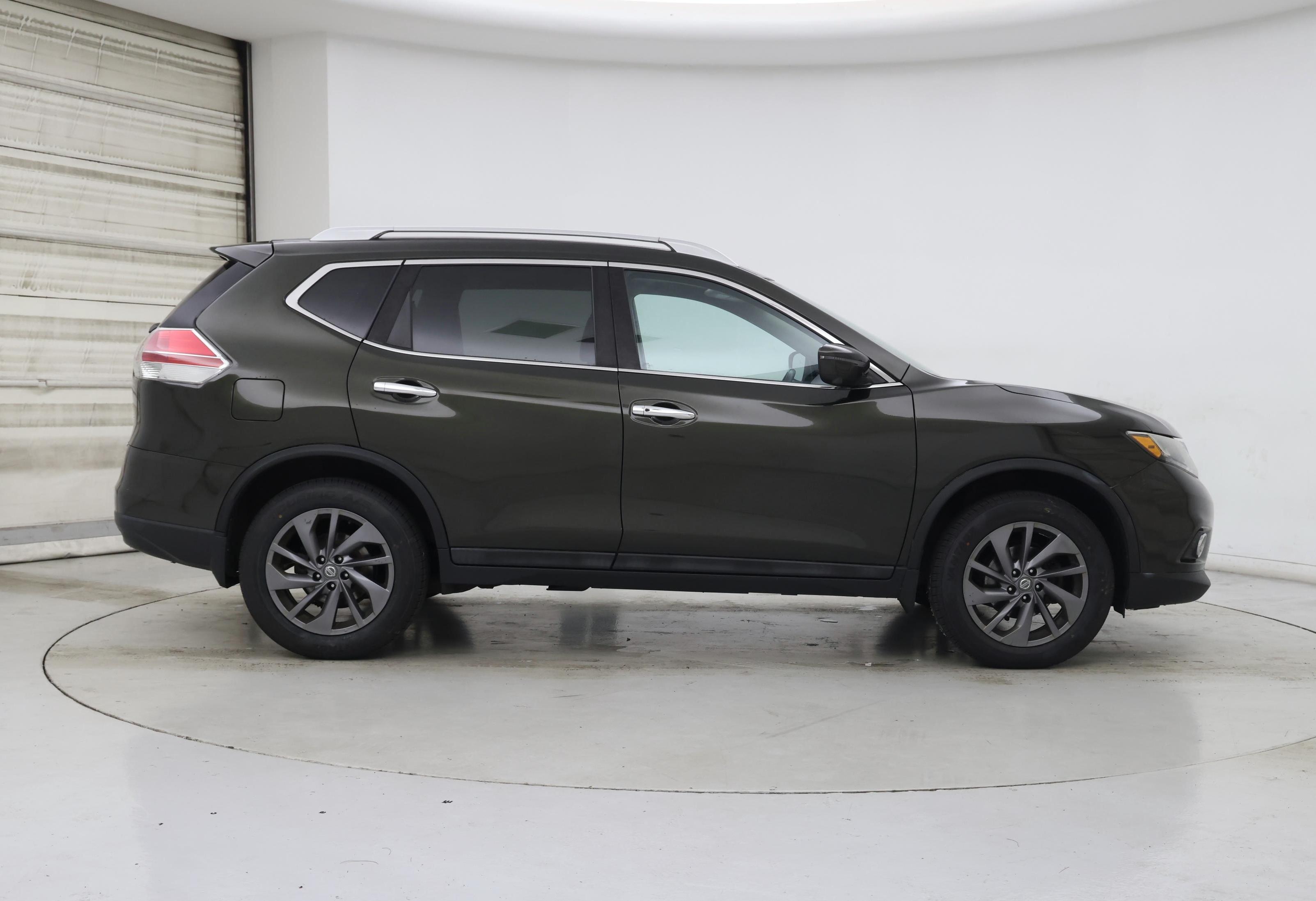 Thumbnail: 2016 Nissan Rogue - 7