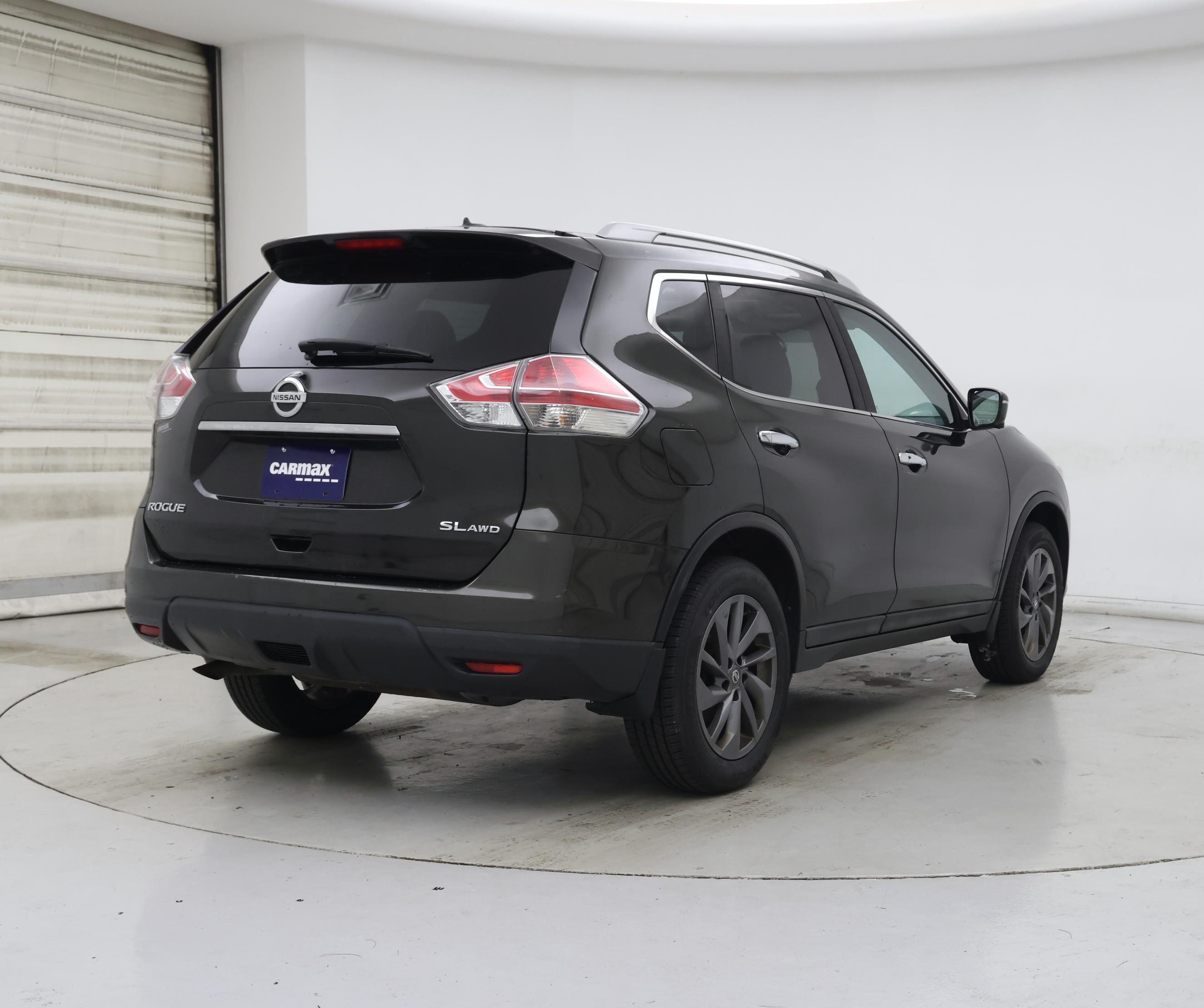 Thumbnail: 2016 Nissan Rogue - 8