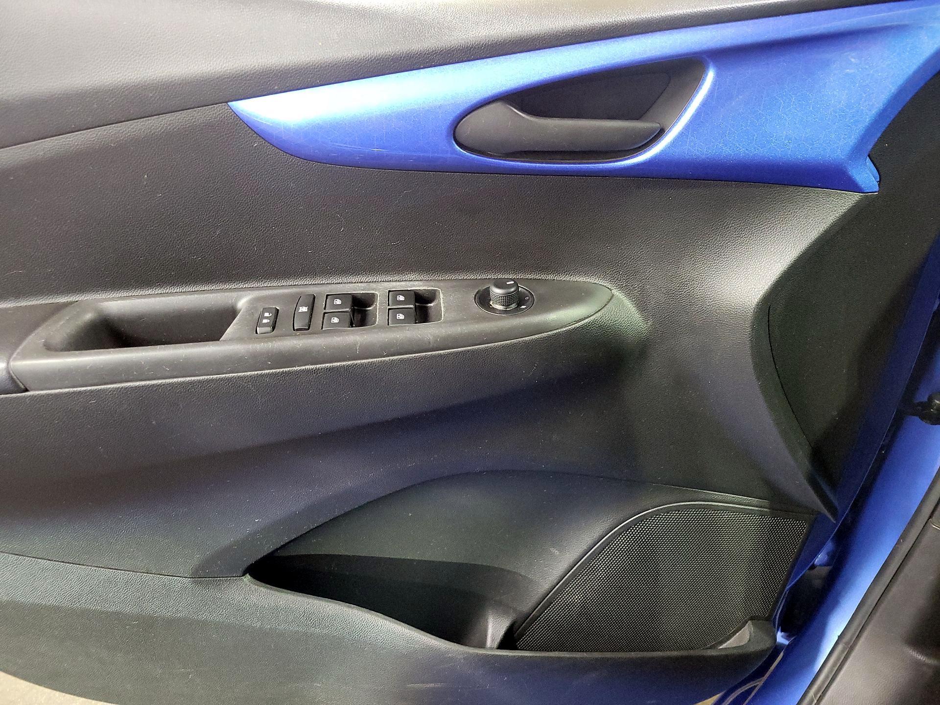 Thumbnail: 2018 Chevrolet Spark - 12