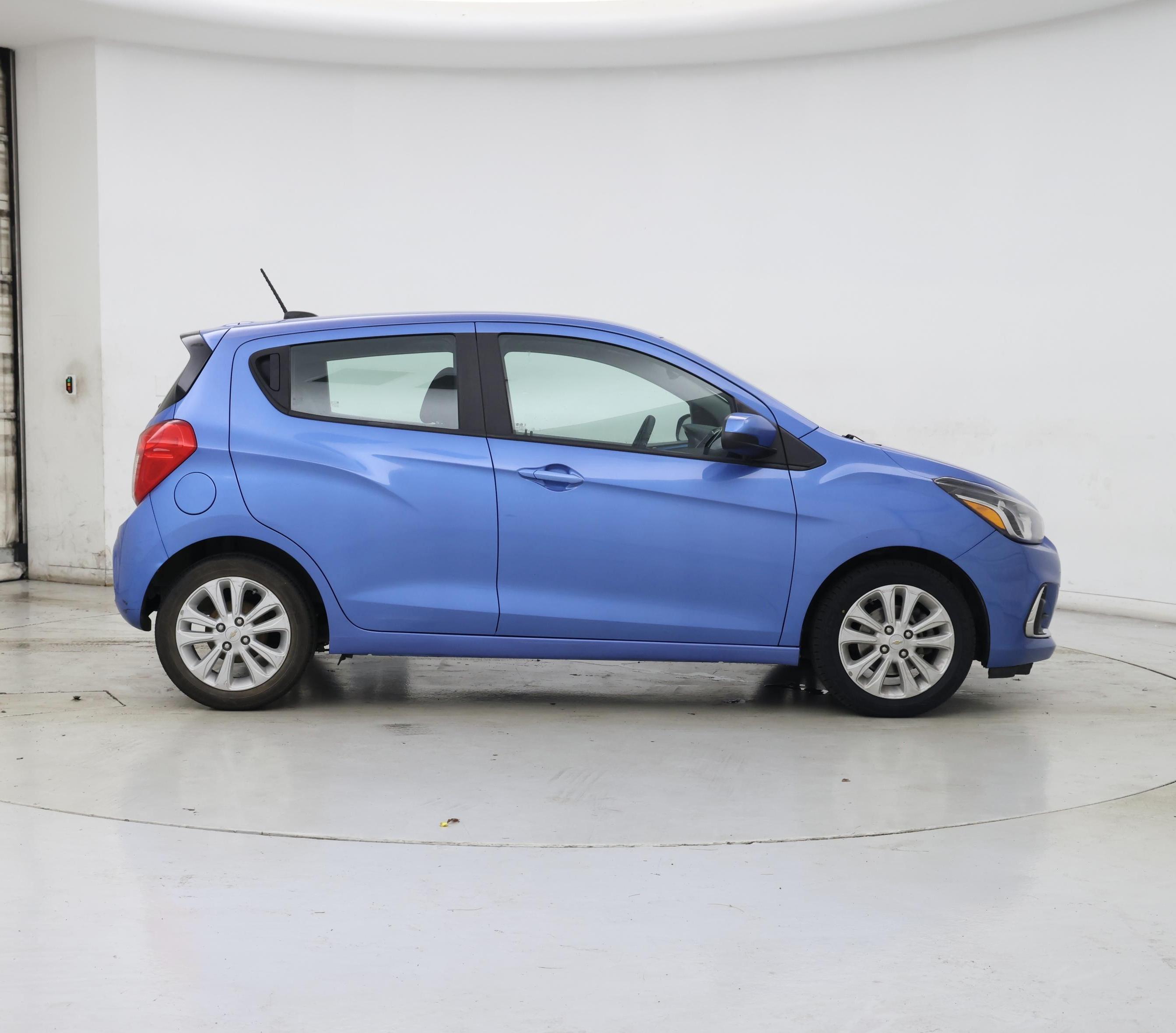 Thumbnail: 2018 Chevrolet Spark - 7