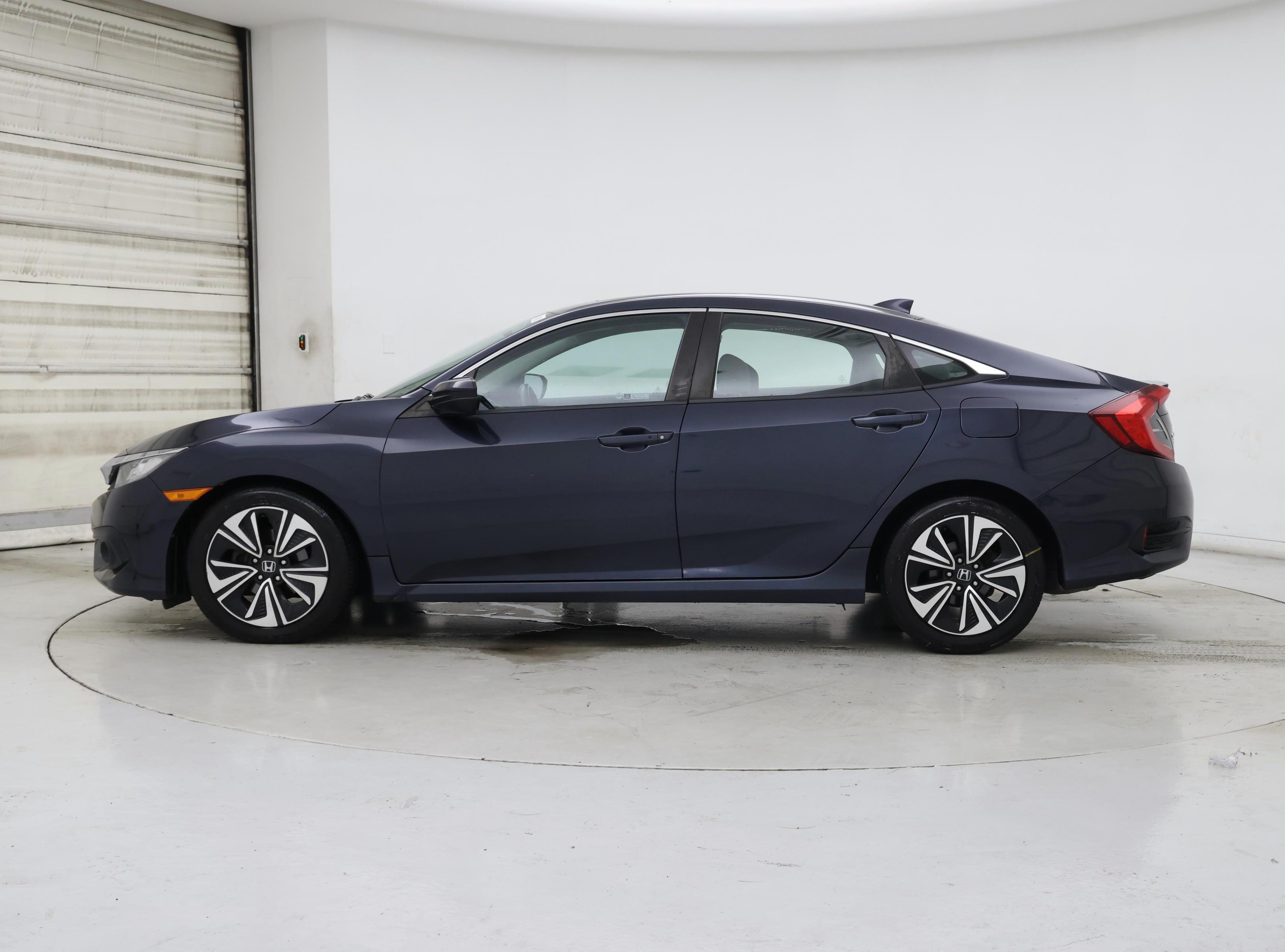 Thumbnail: 2018 Honda Civic - 3