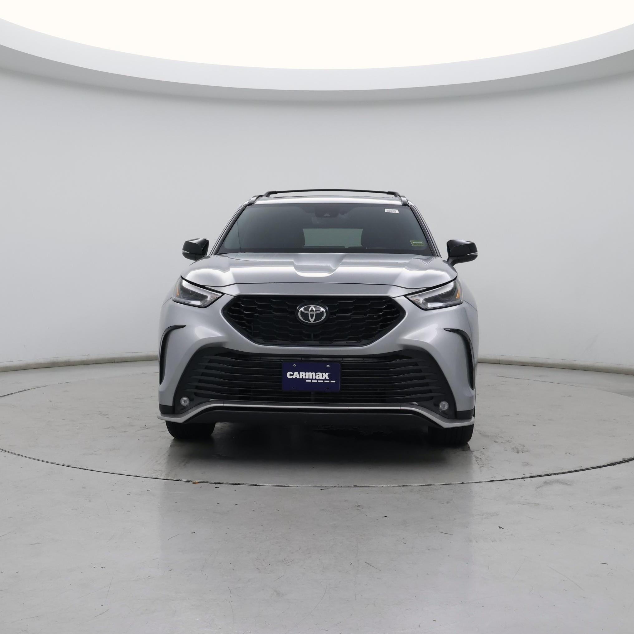 Thumbnail: 2023 Toyota Highlander - 5
