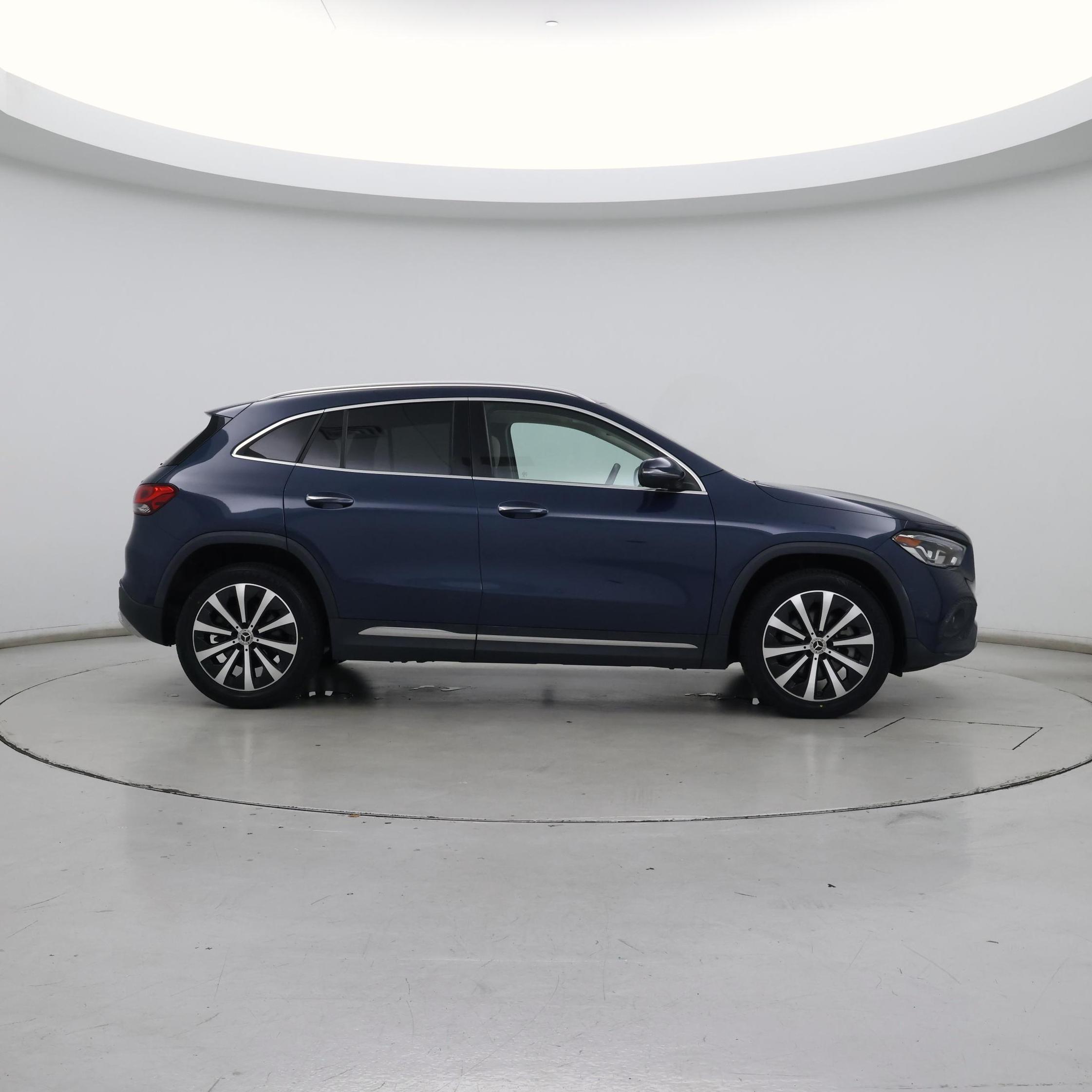 Thumbnail: 2021 Mercedes-Benz GLA - 7