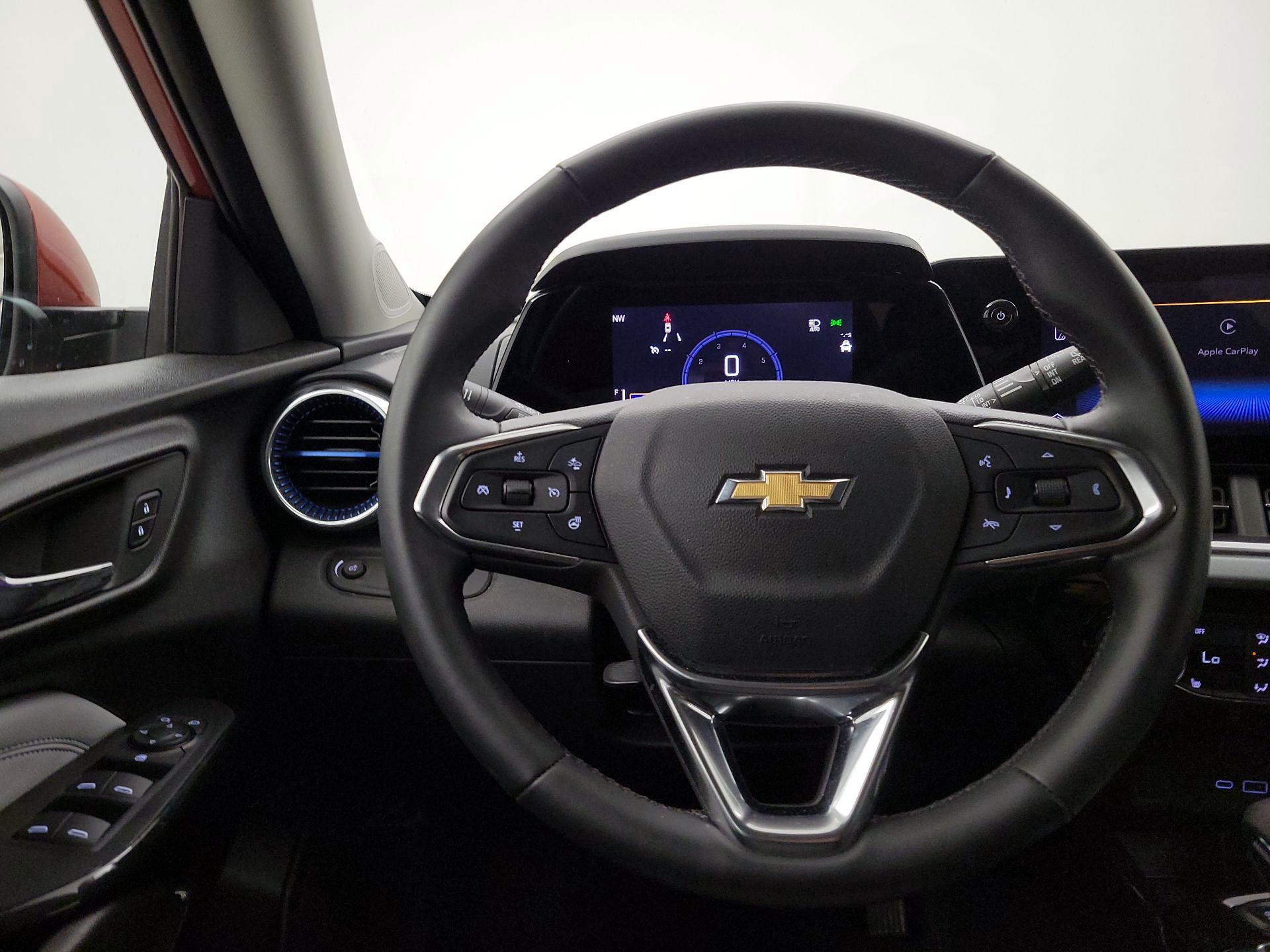 Thumbnail: 2024 Chevrolet Trax - 10