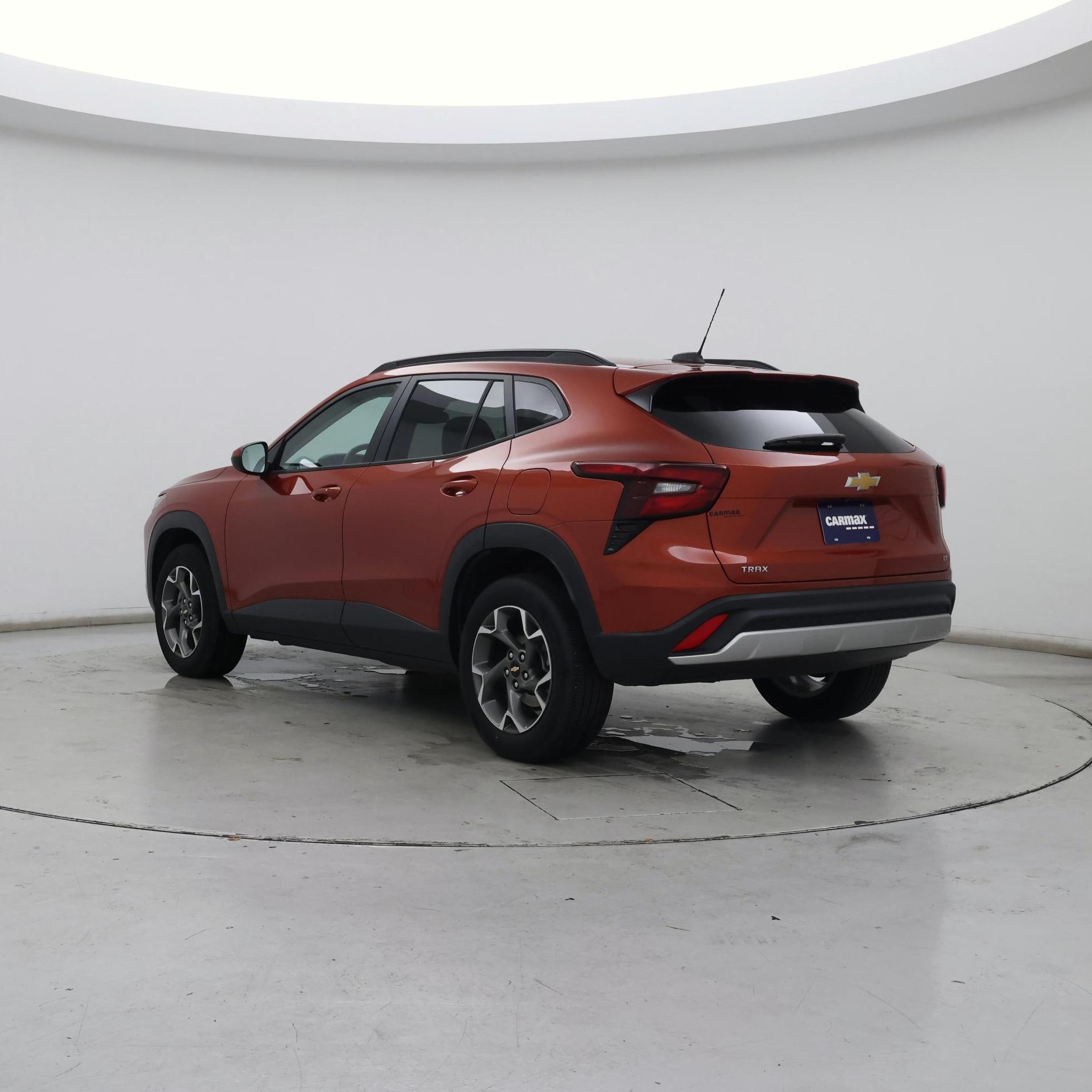 Thumbnail: 2024 Chevrolet Trax - 2