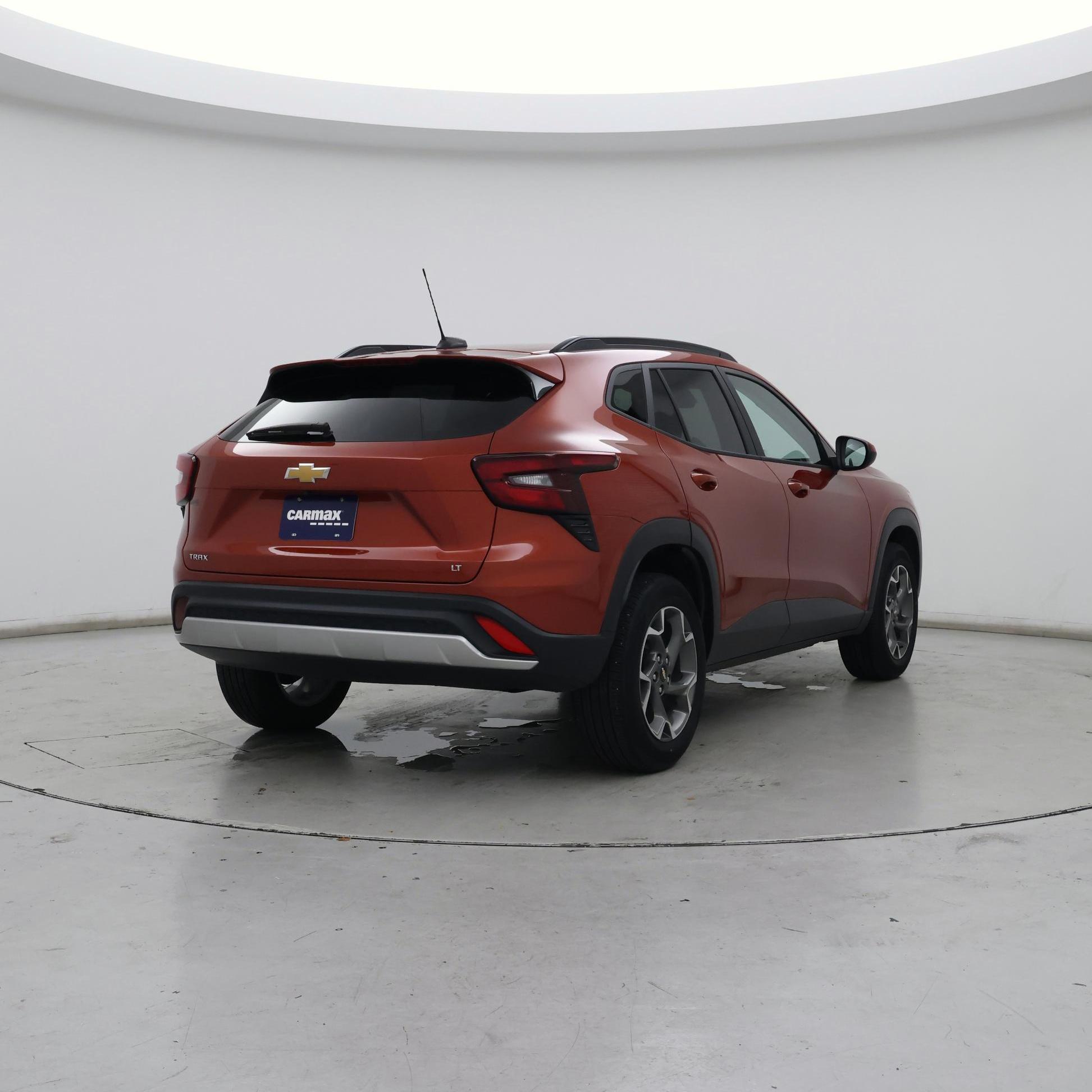 Thumbnail: 2024 Chevrolet Trax - 8