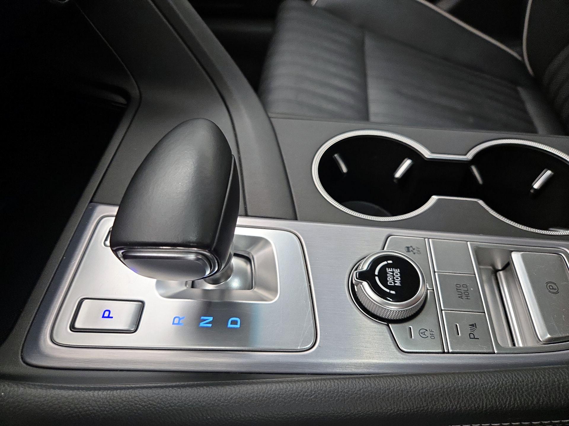 Thumbnail: 2020 Genesis G70 - 18