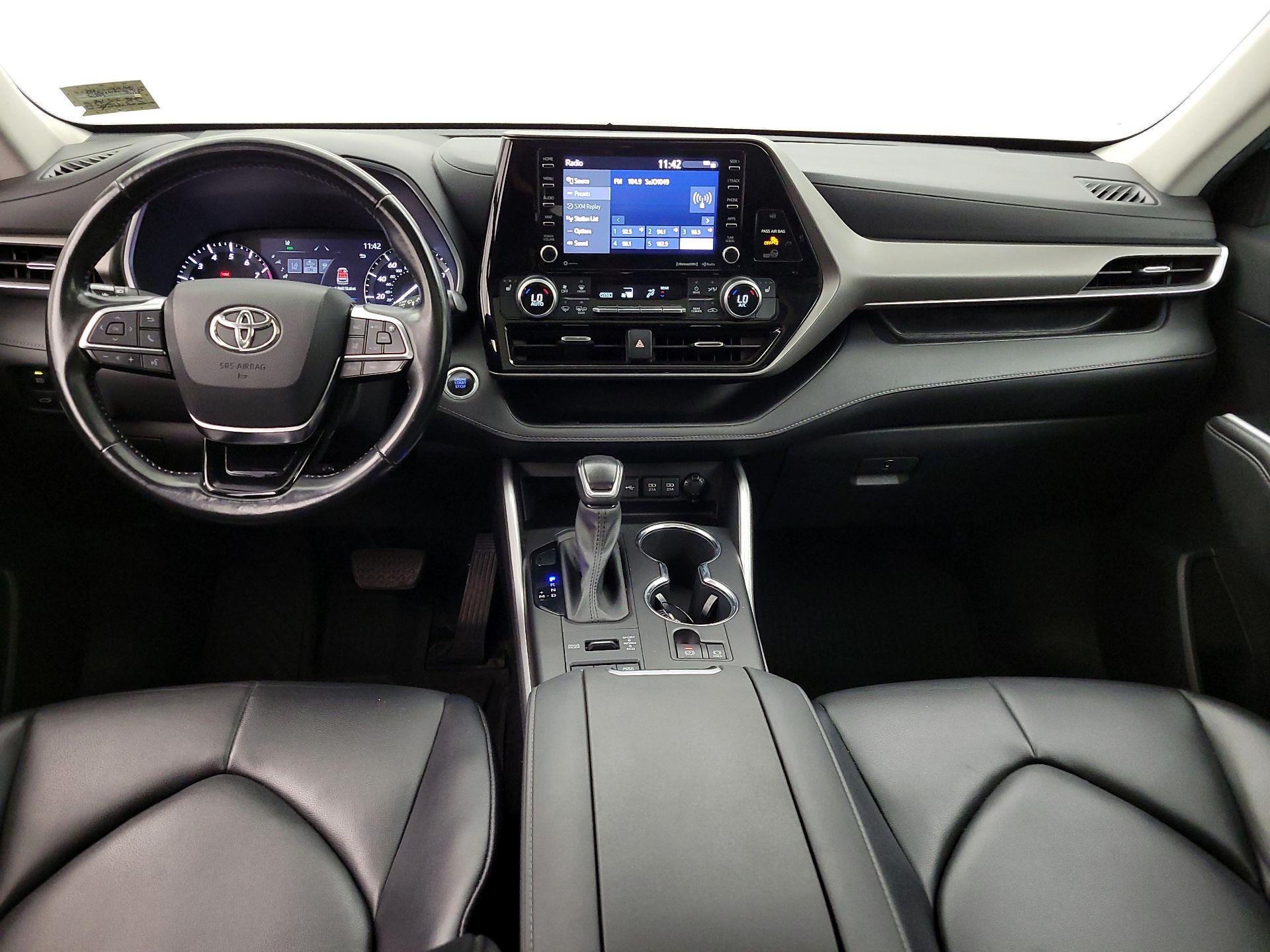 Thumbnail: 2021 Toyota Highlander - 9