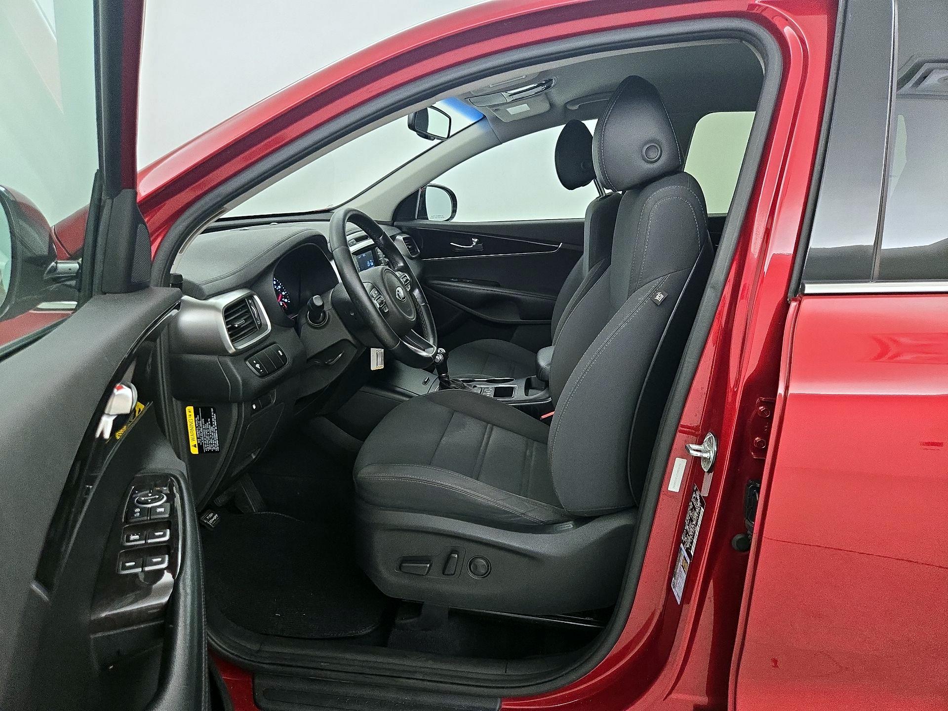 Thumbnail: 2018 Kia Sorento - 11