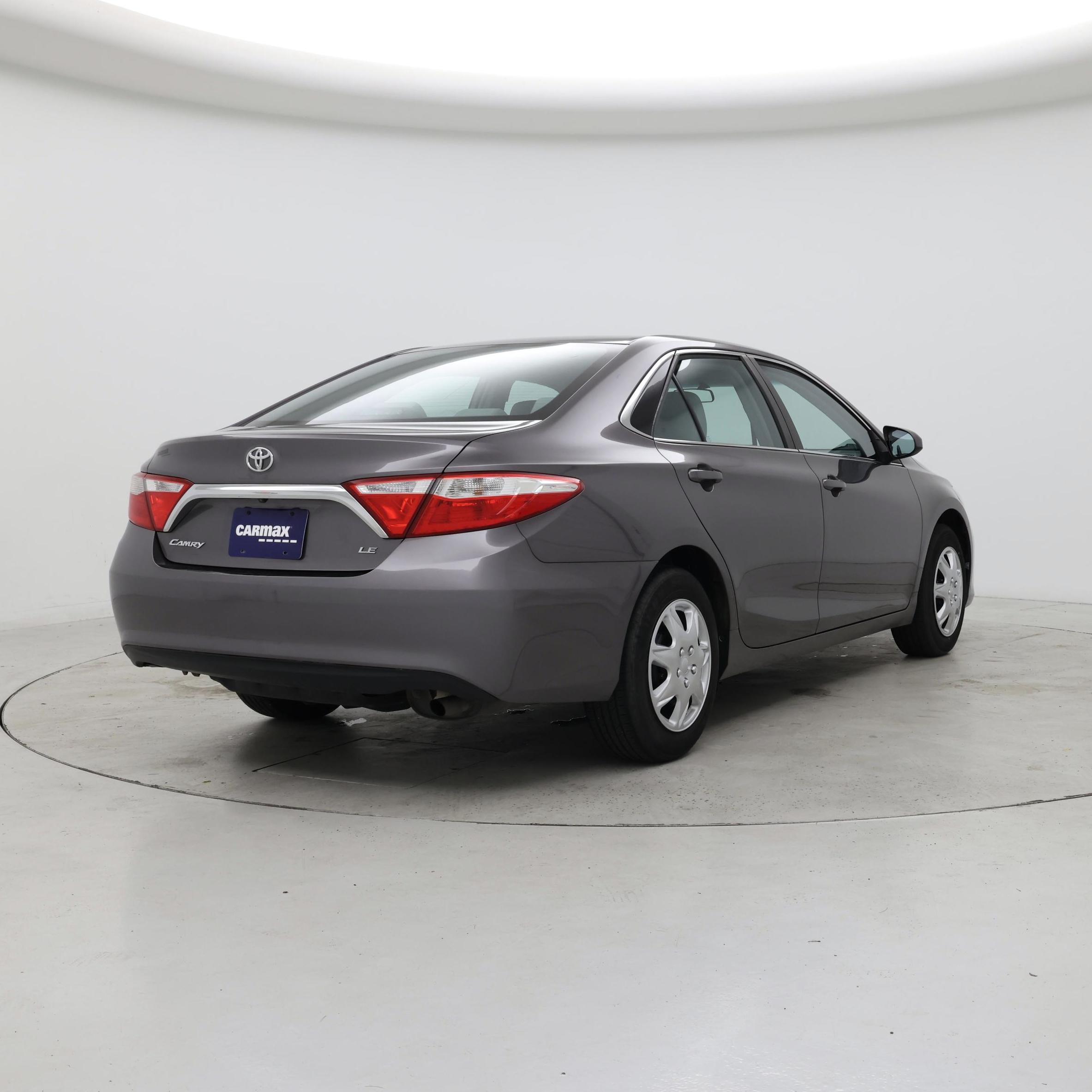 Thumbnail: 2016 Toyota Camry - 8